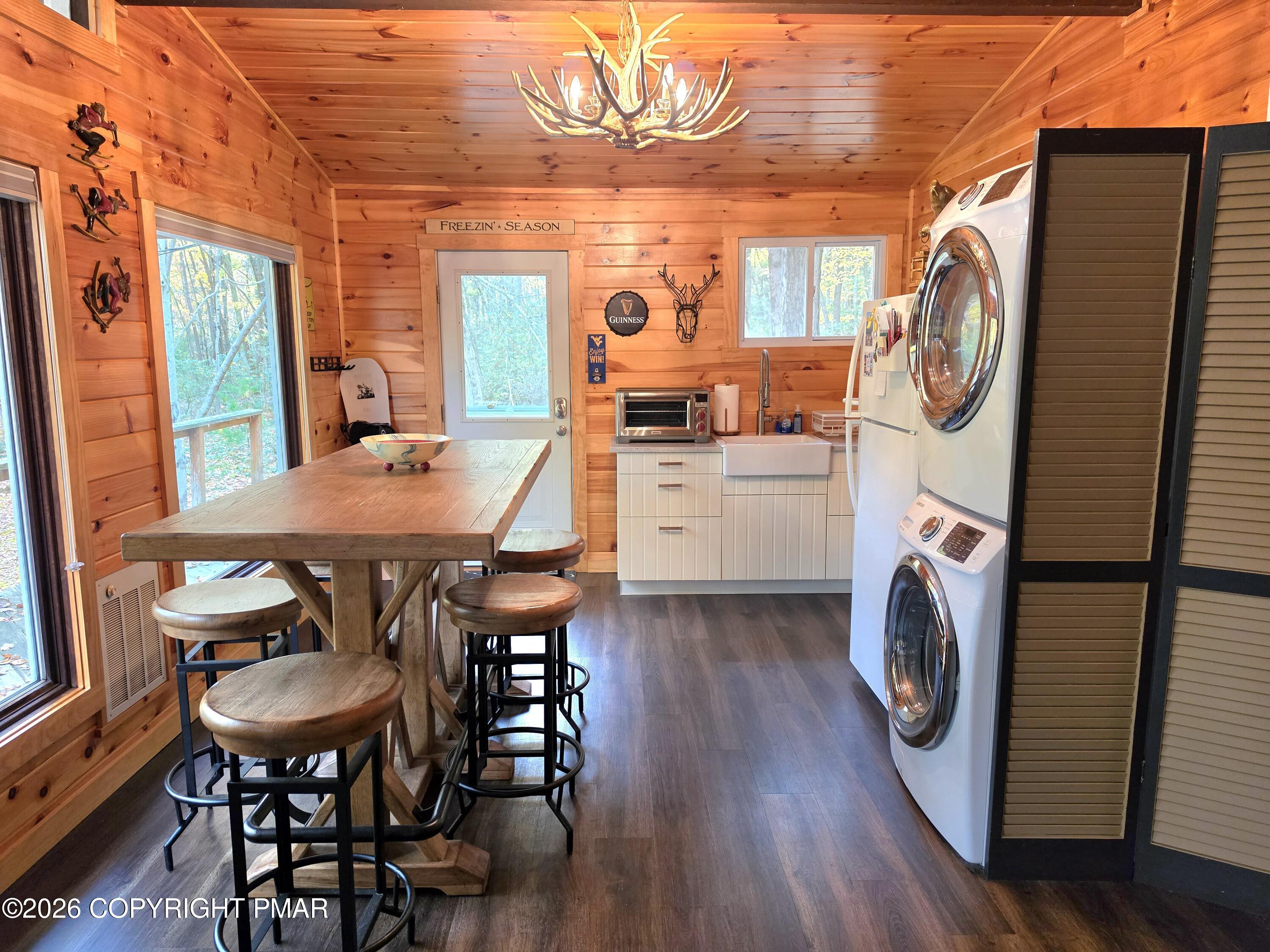 18 Boxwood Circle Property Photo 4
