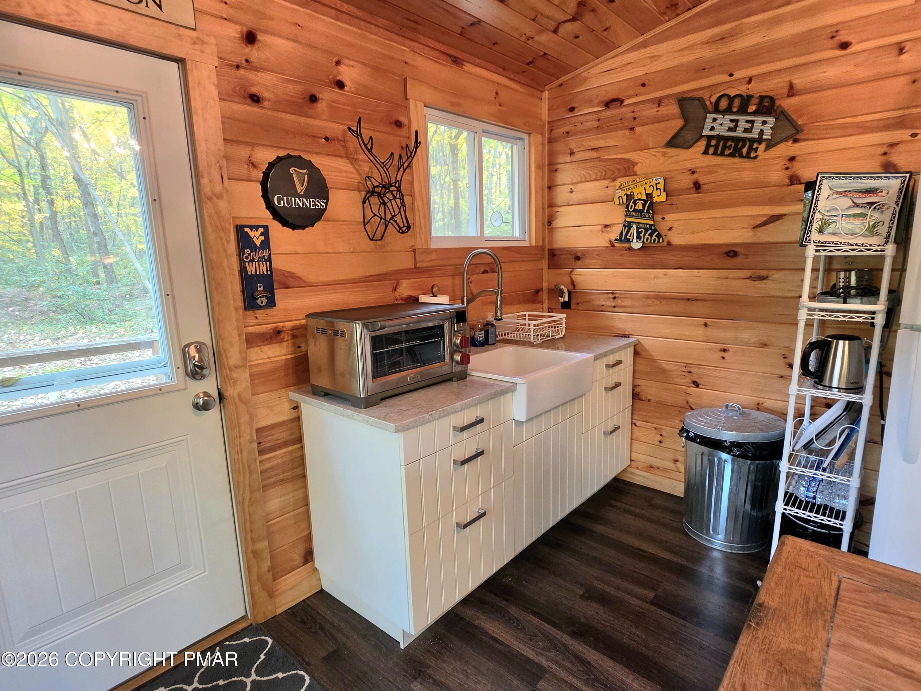 18 Boxwood Circle Property Photo 14