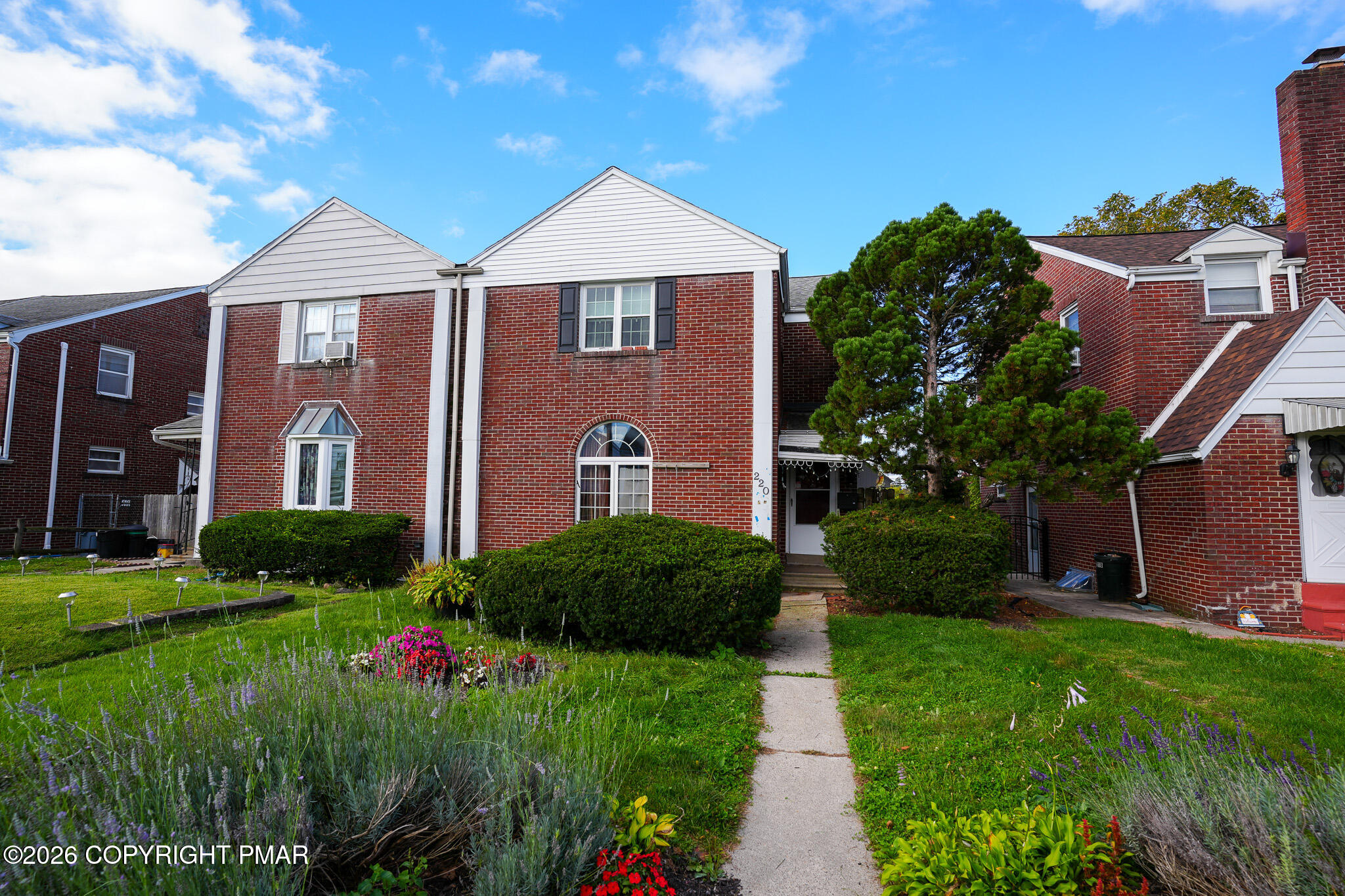 220 S 18th Street Property Photo 3