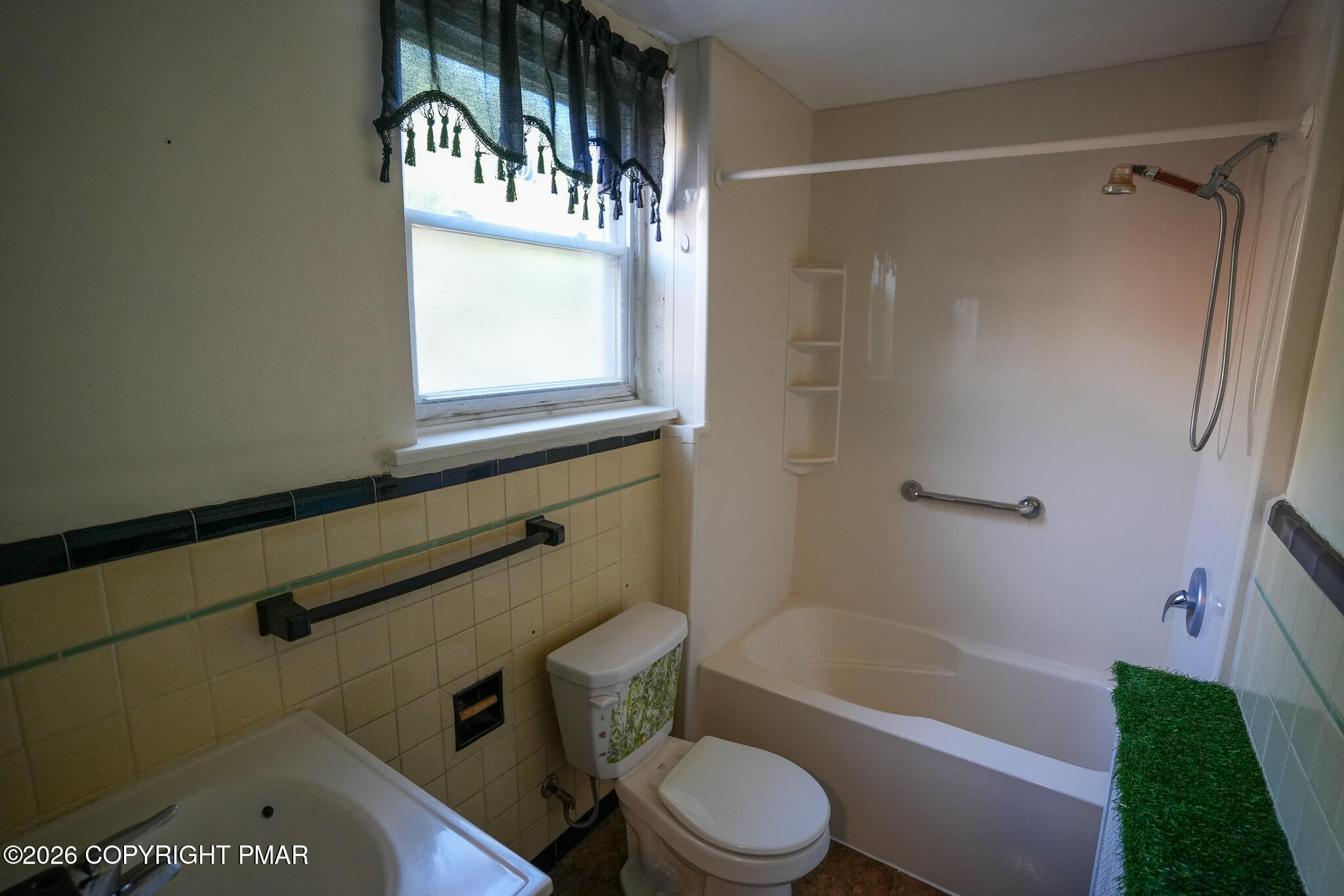 220 S 18th Street Property Photo 21