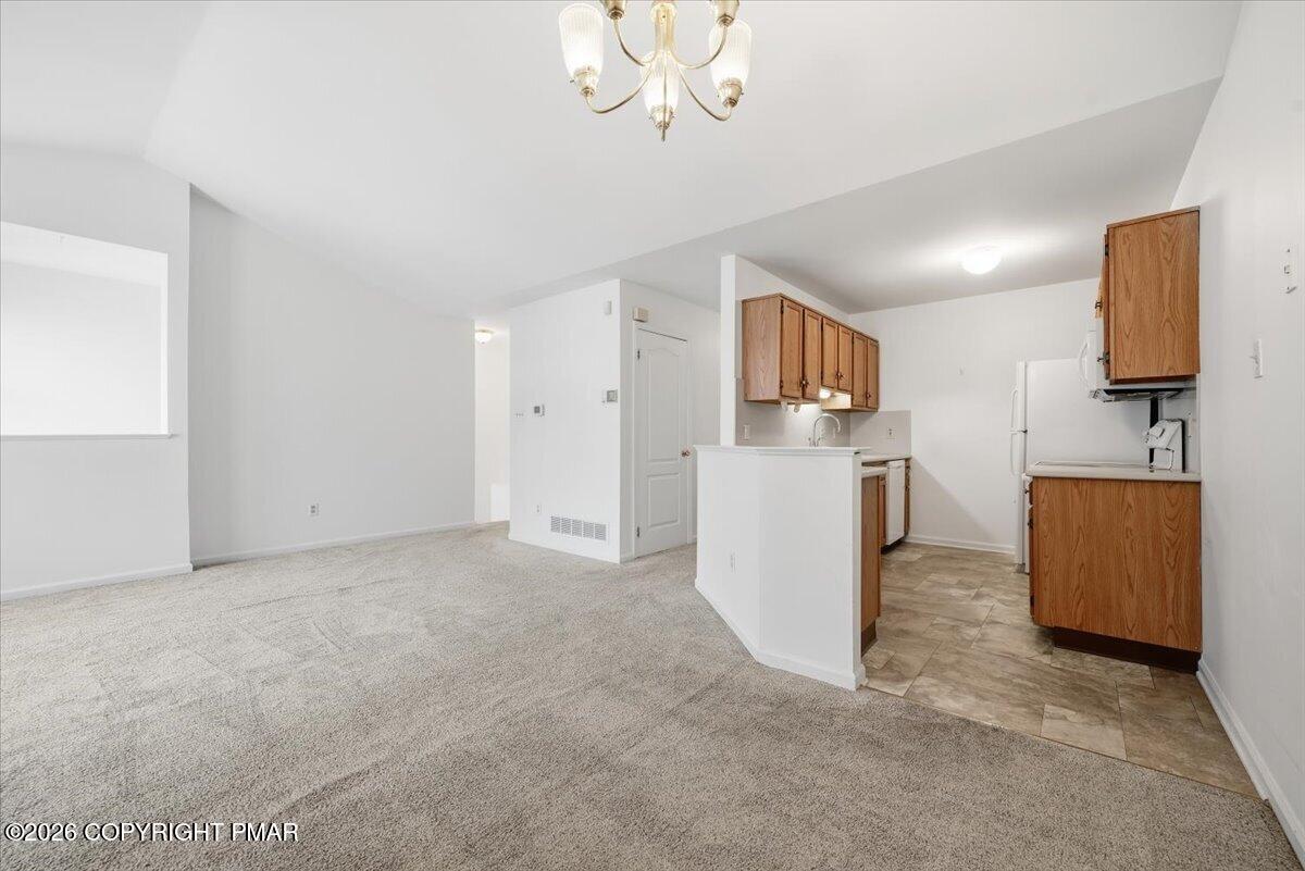 112 Lindfield Circle Property Photo 11