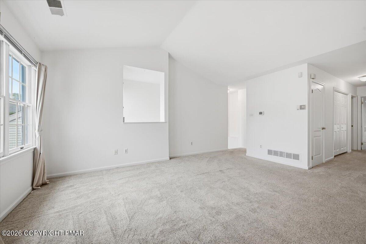 112 Lindfield Circle Property Photo 18