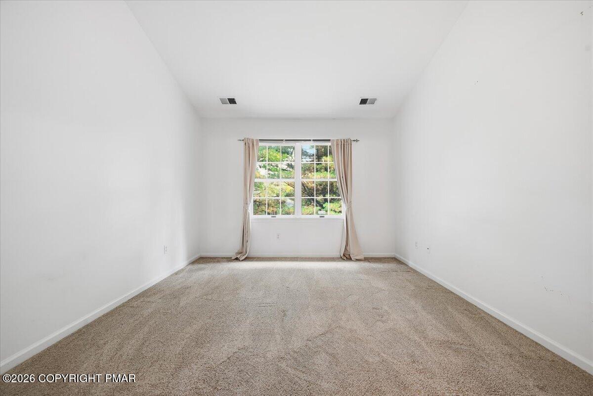 112 Lindfield Circle Property Photo 33