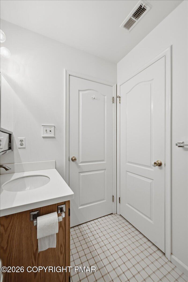 112 Lindfield Circle Property Photo 45