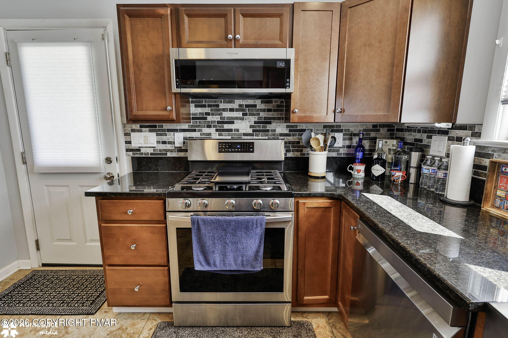 1134 E Cedar Street Property Photo 14