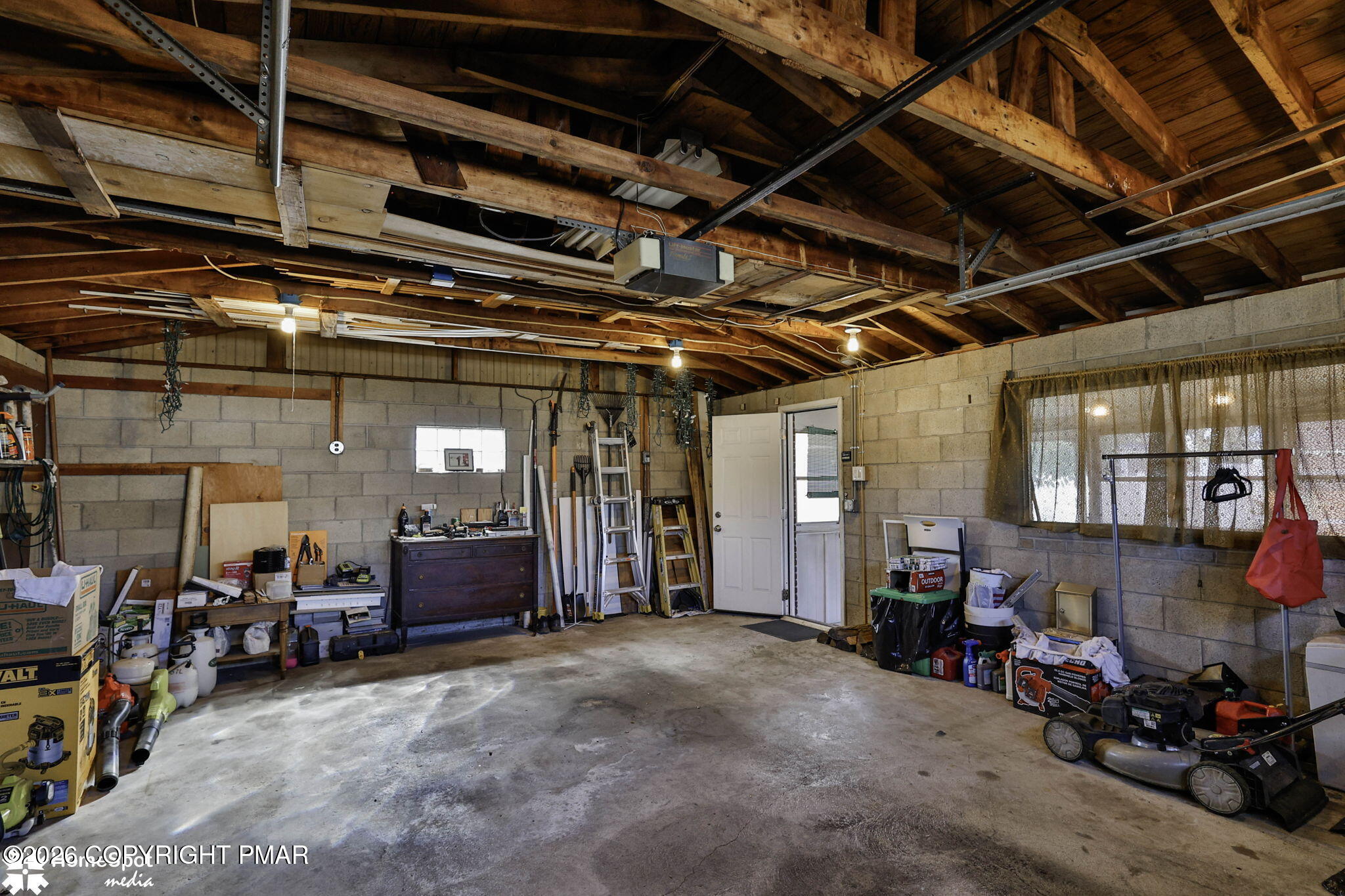 1134 E Cedar Street Property Photo 58