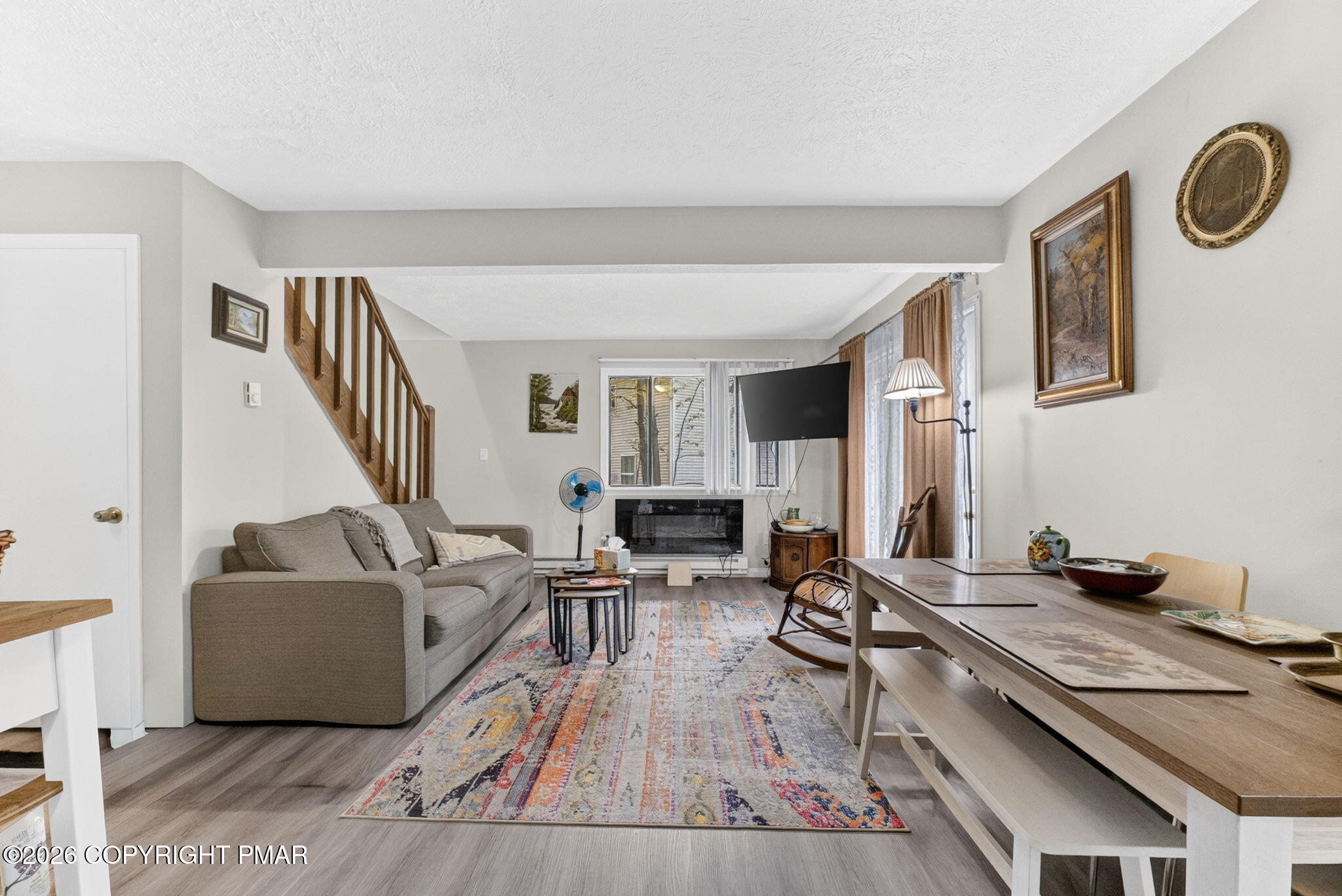 2027 Skyview Terrace Property Photo 7