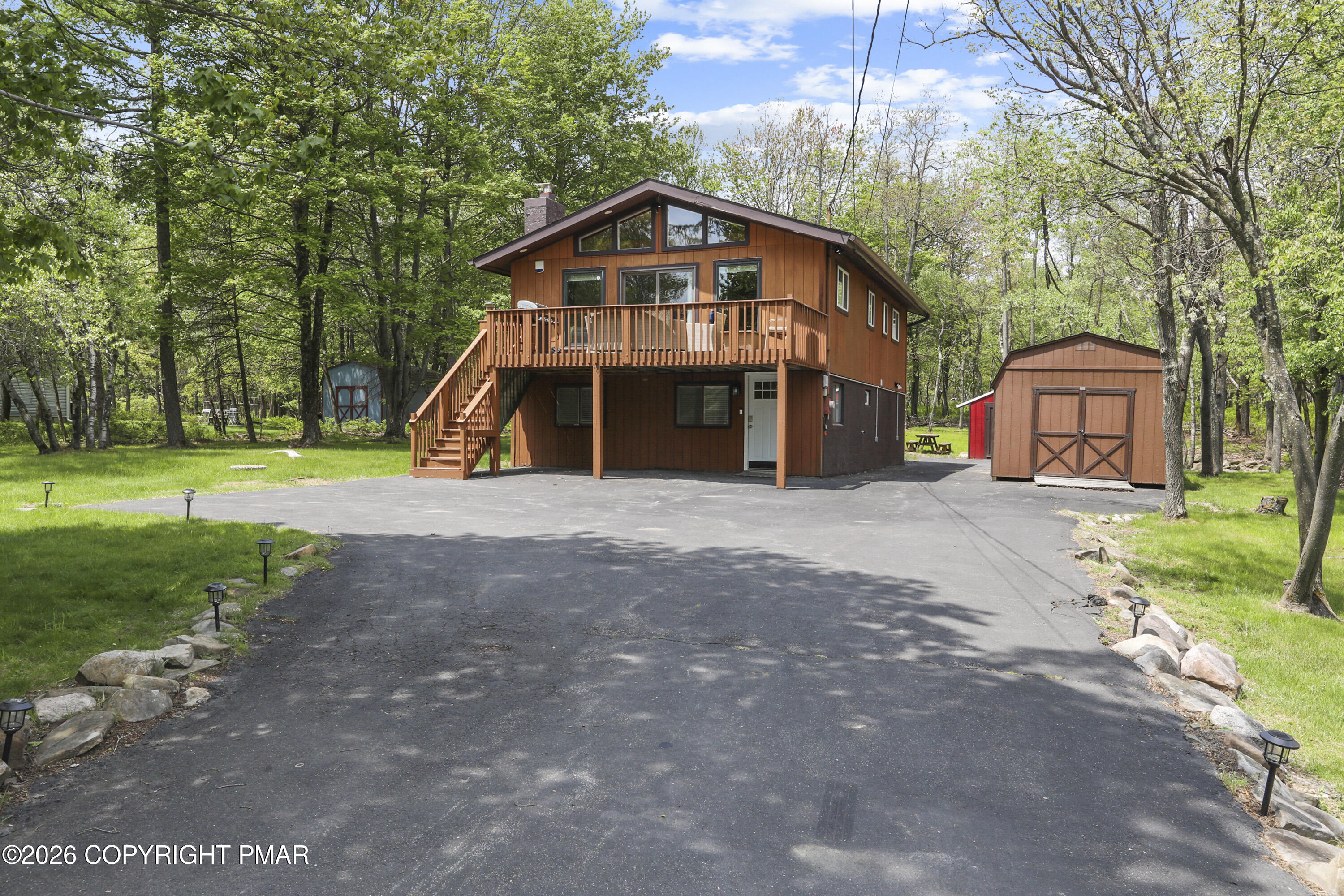245 Ash Drive Property Photo 1