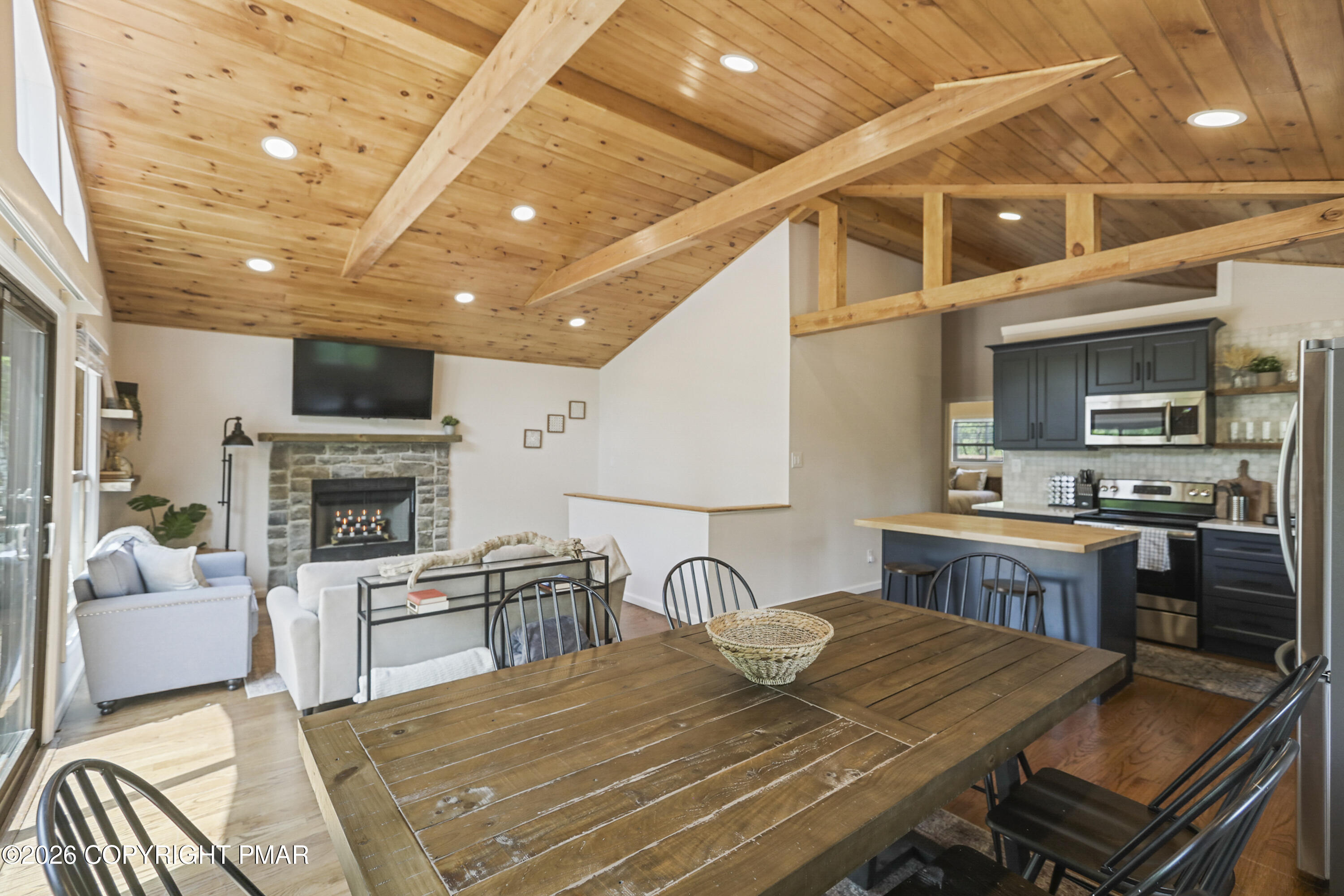 245 Ash Drive Property Photo 15