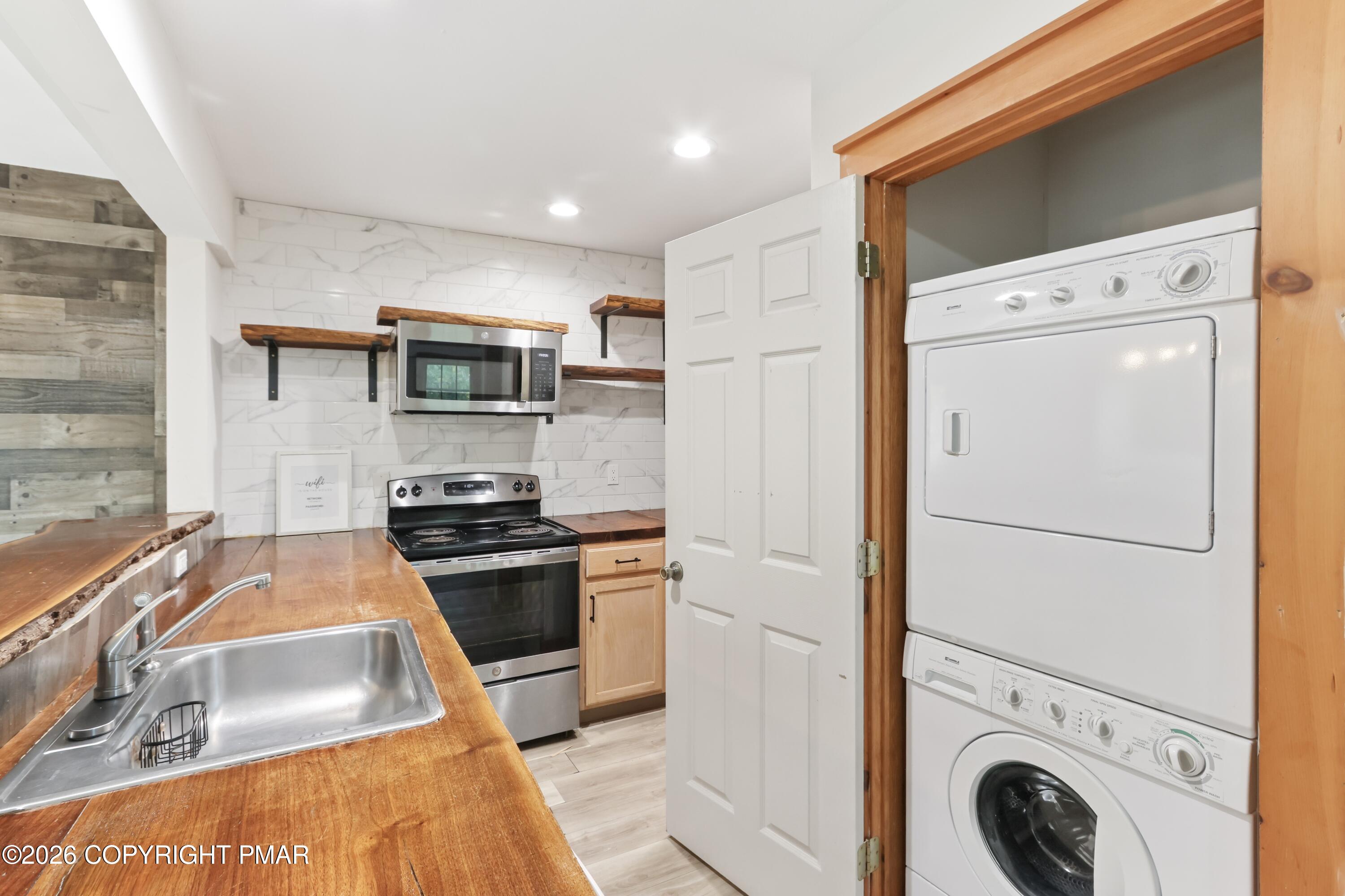 142 Pine Court Property Photo 14