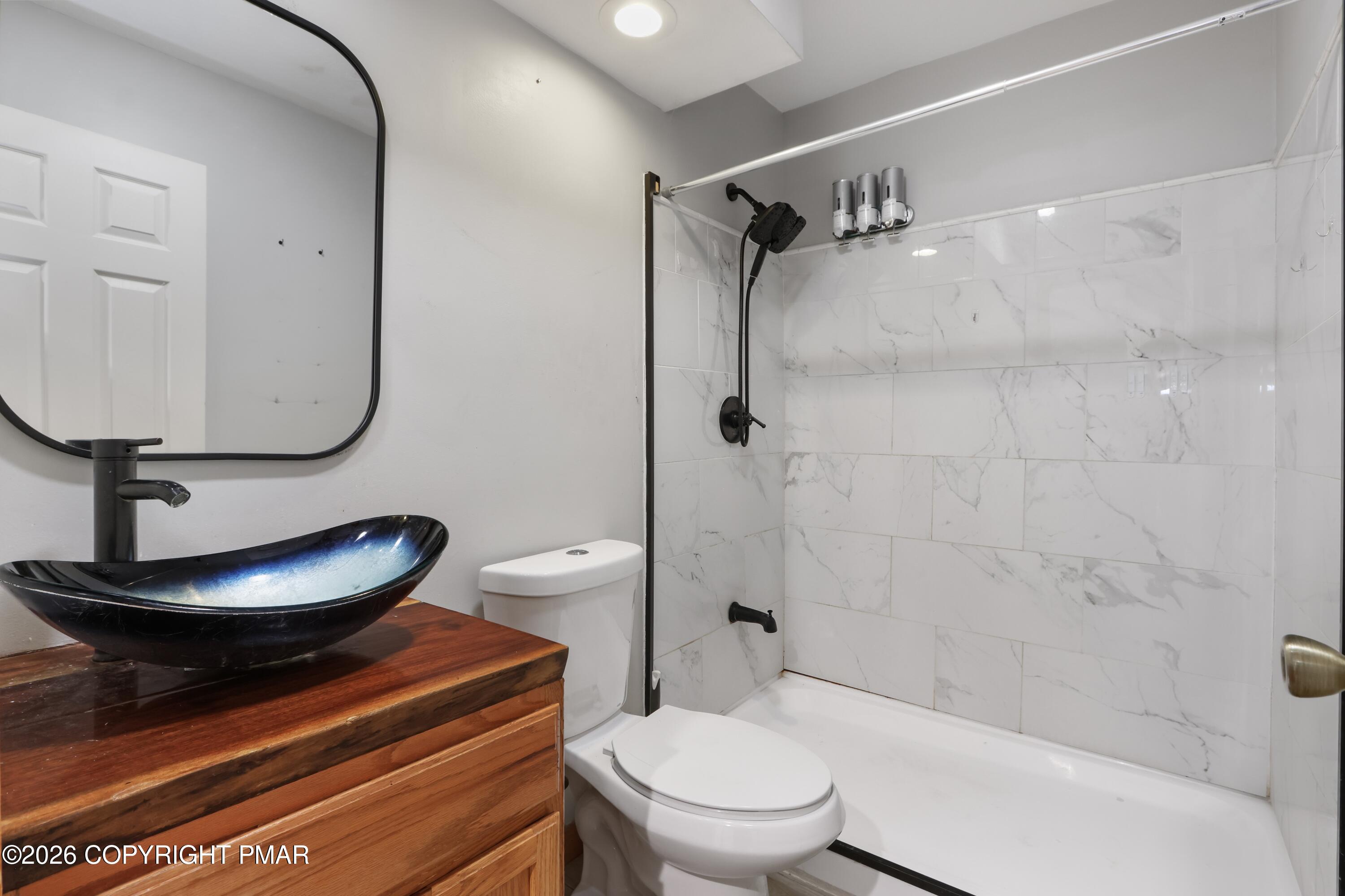 142 Pine Court Property Photo 18