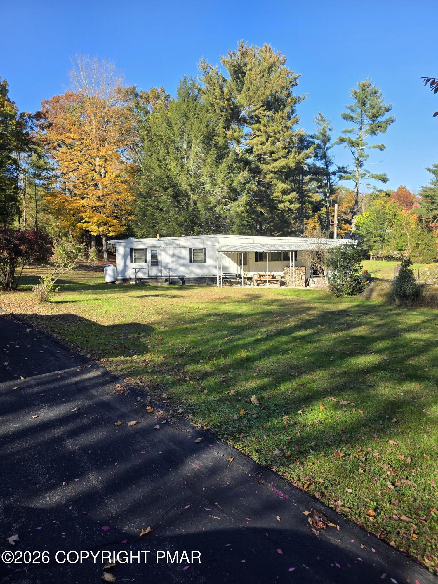 111 Garris Place Property Photo 2