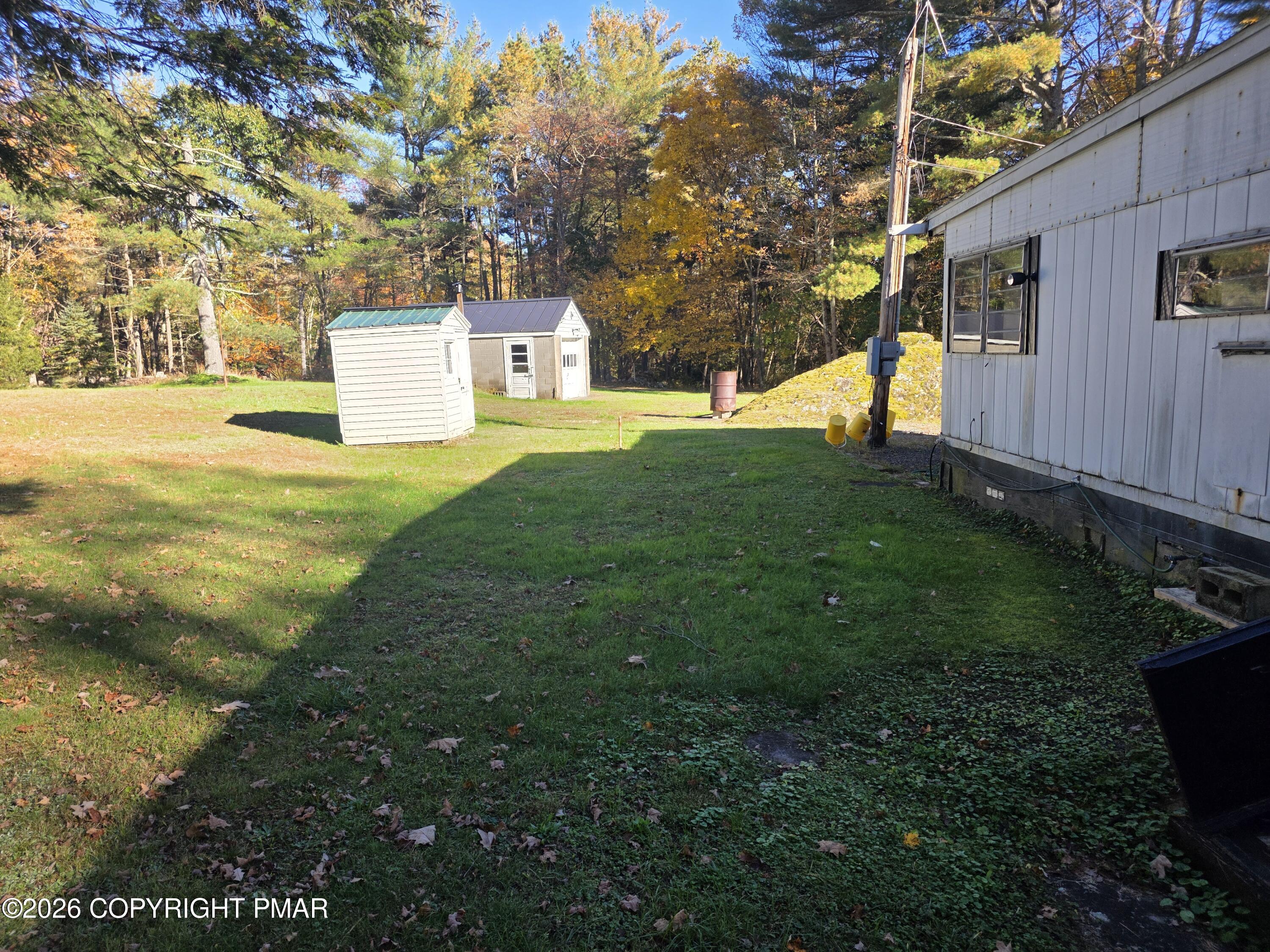 111 Garris Place Property Photo 4