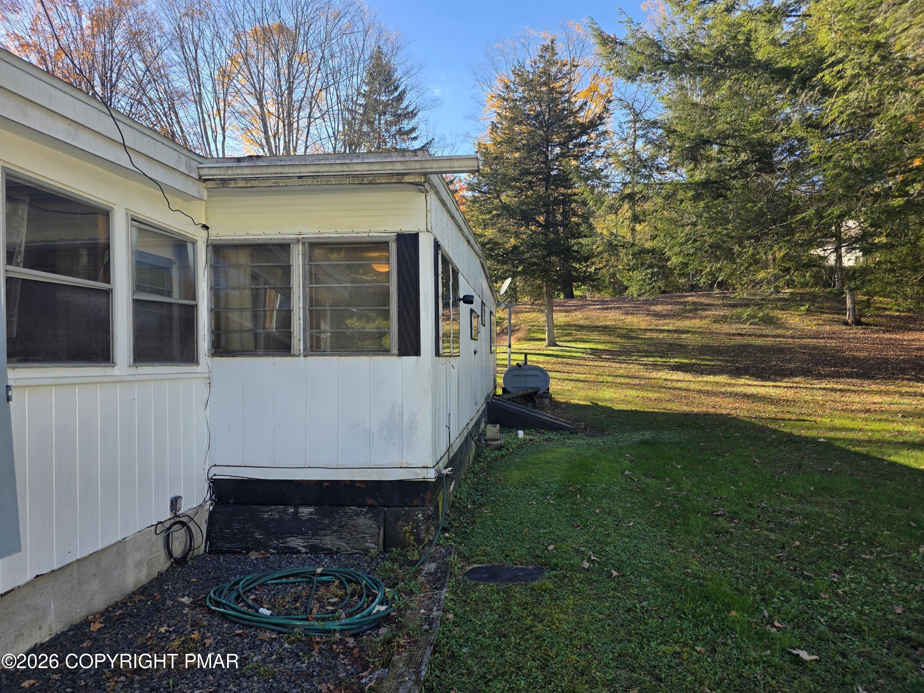 111 Garris Place Property Photo 6