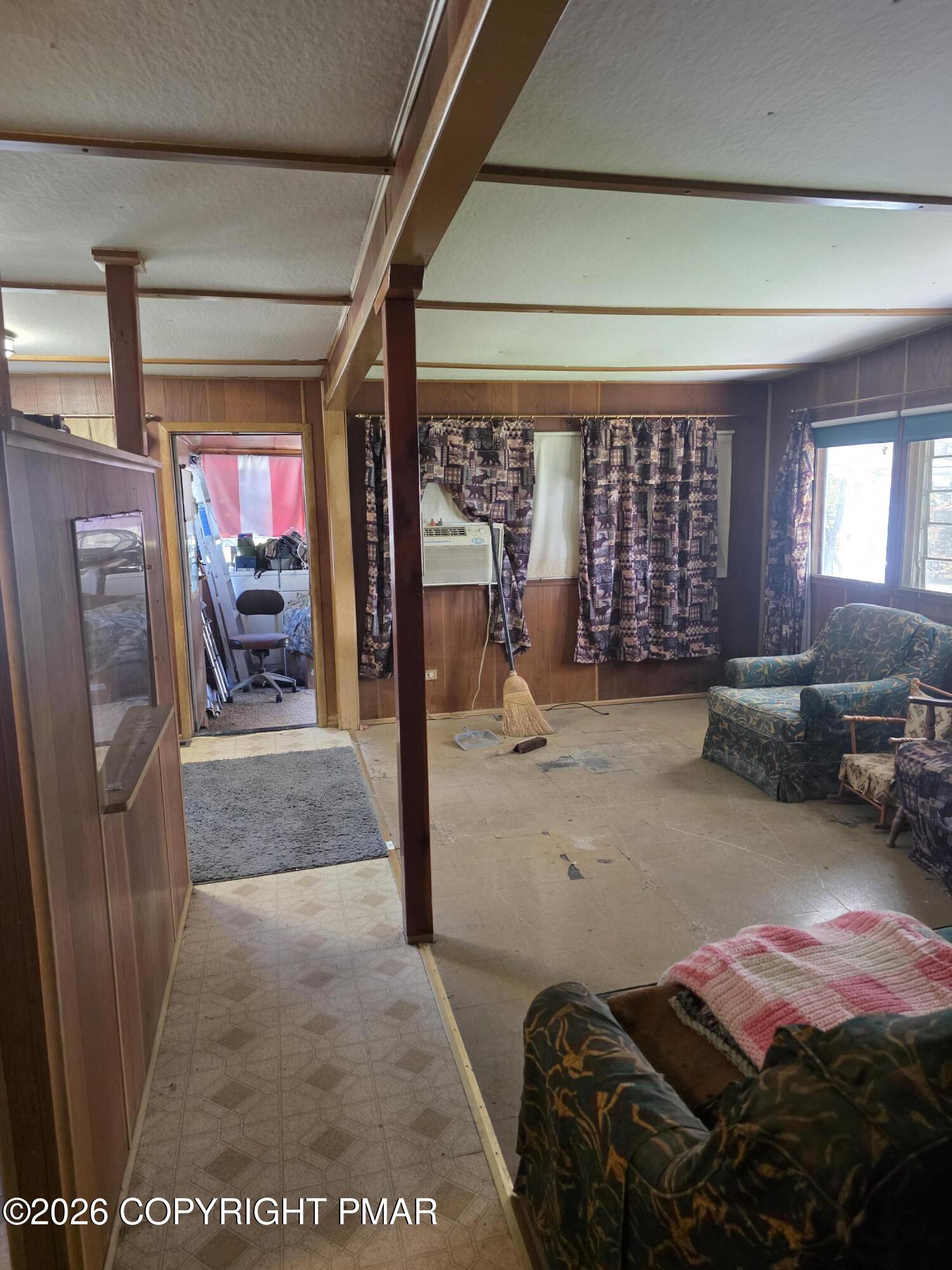 111 Garris Place Property Photo 12