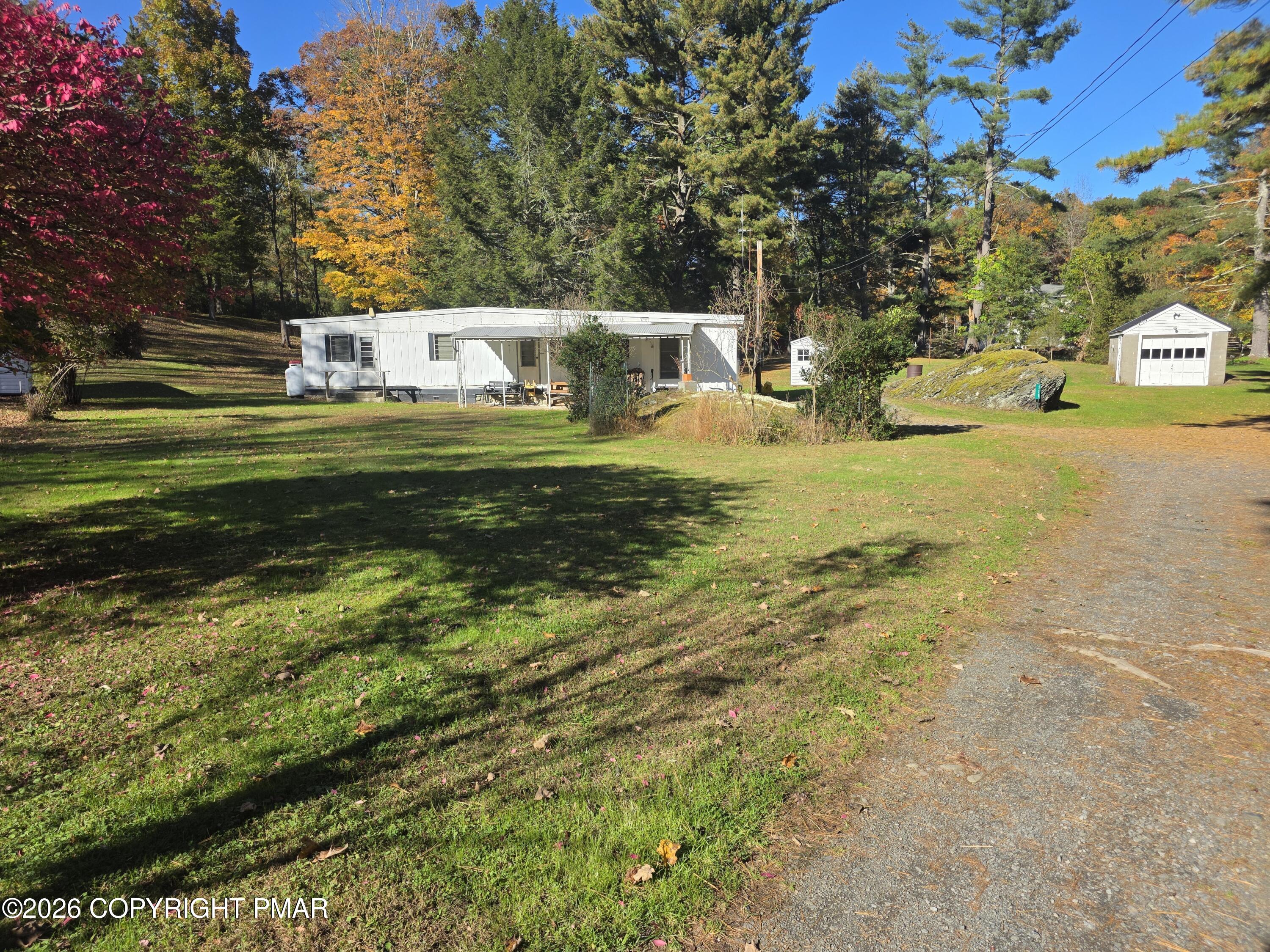 111 Garris Place Property Photo 34