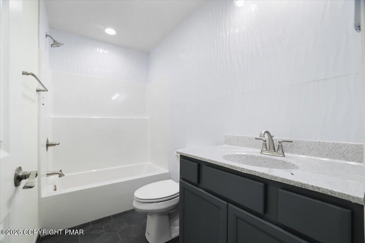 191 Petrarch Trail Property Photo 40