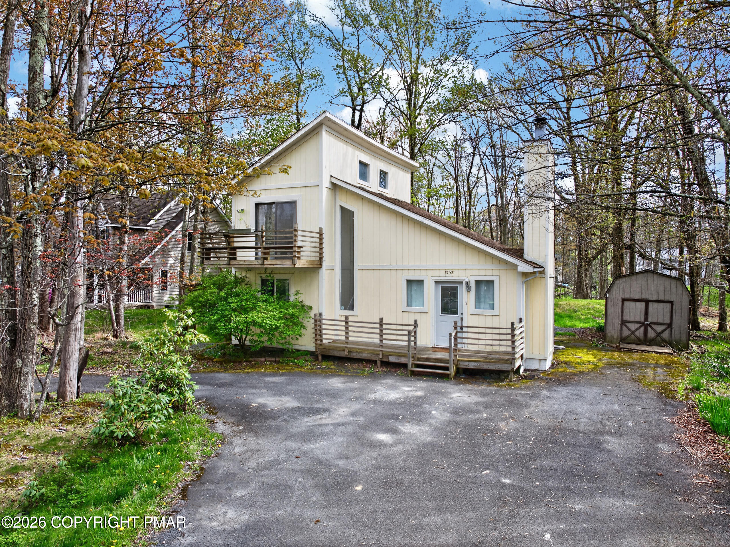 3152 Hamlet Drive Property Photo 1