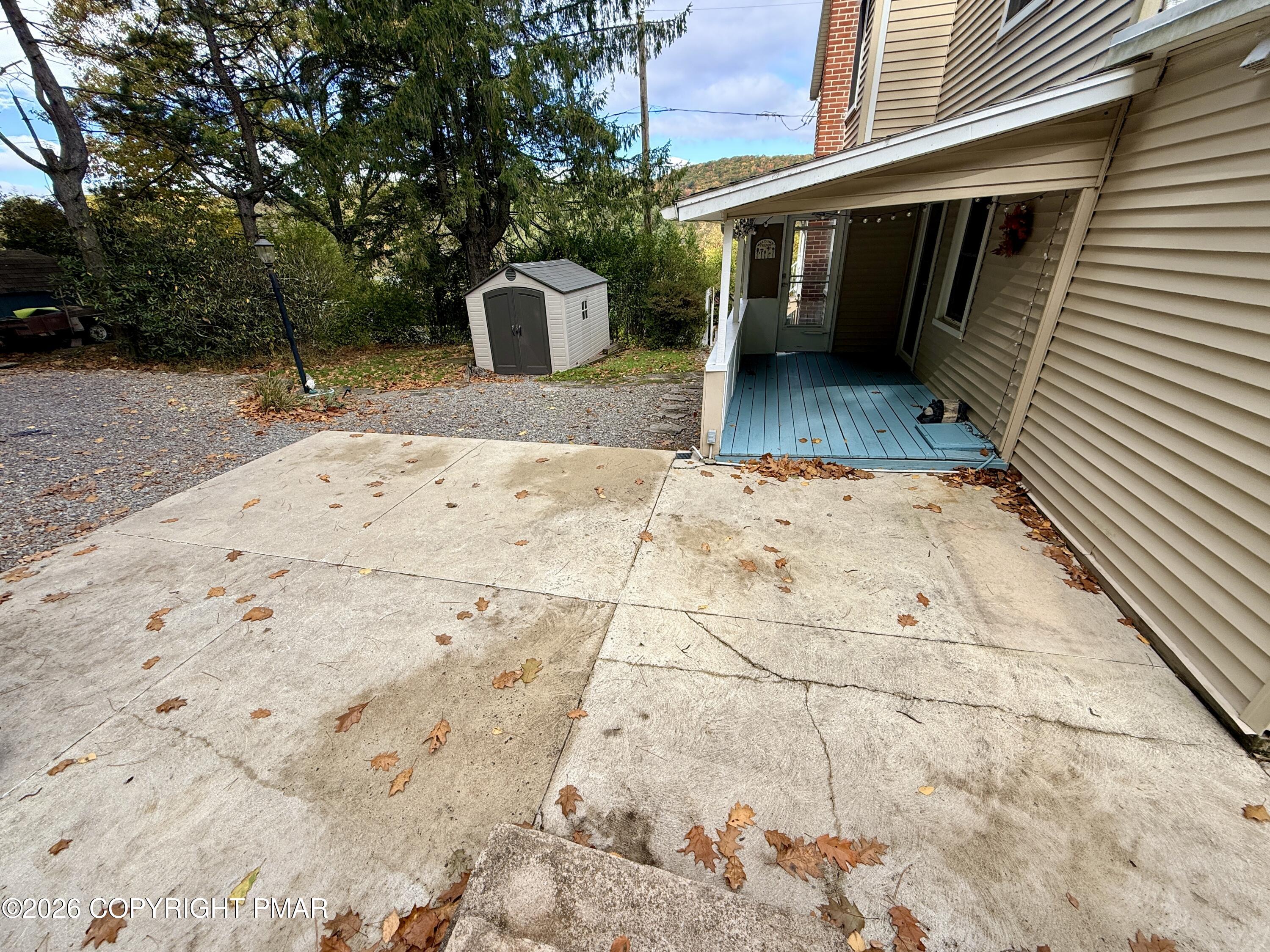 209 Yard Street Property Photo 12