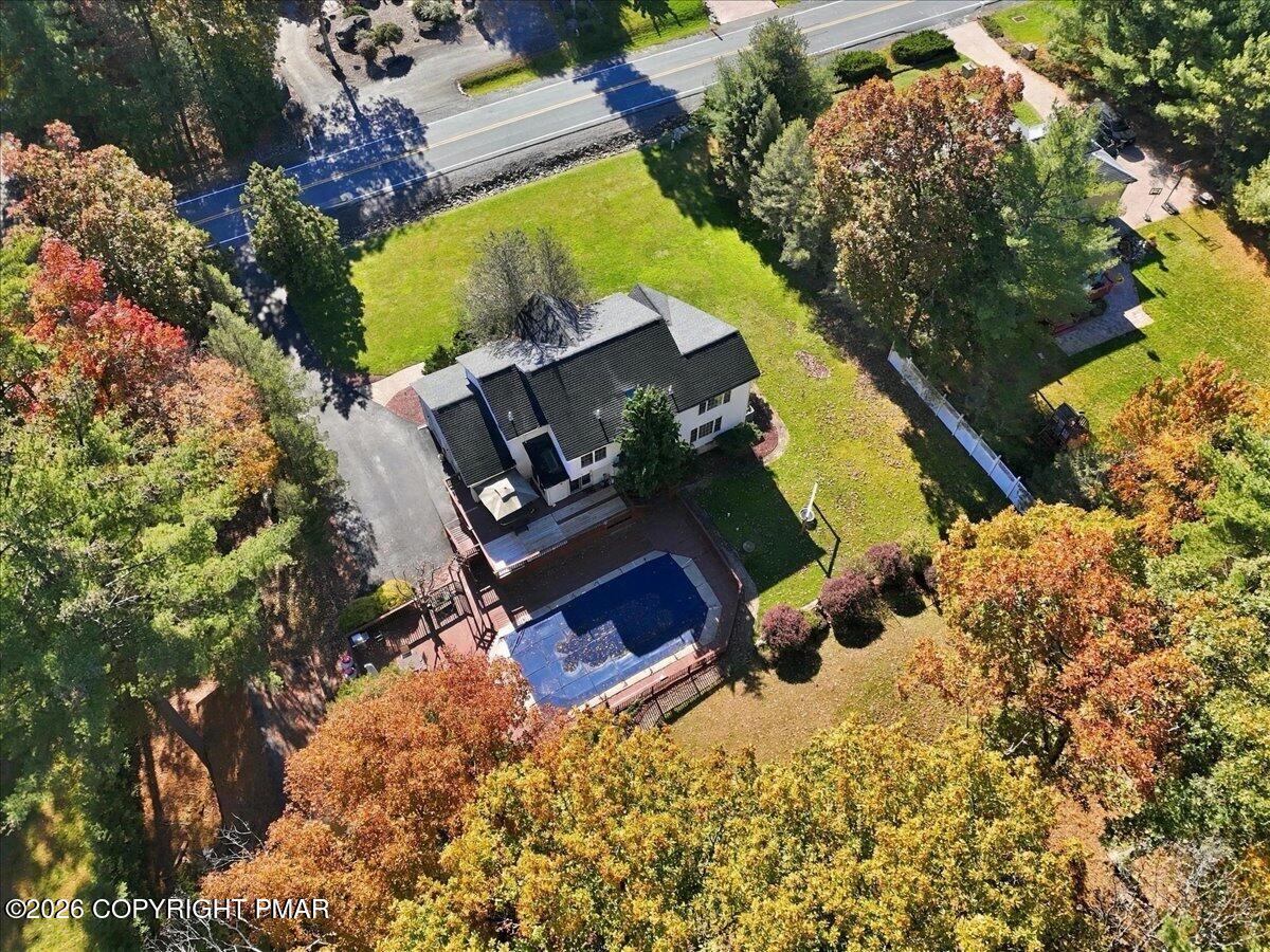 125 Estate Drive Property Photo 9