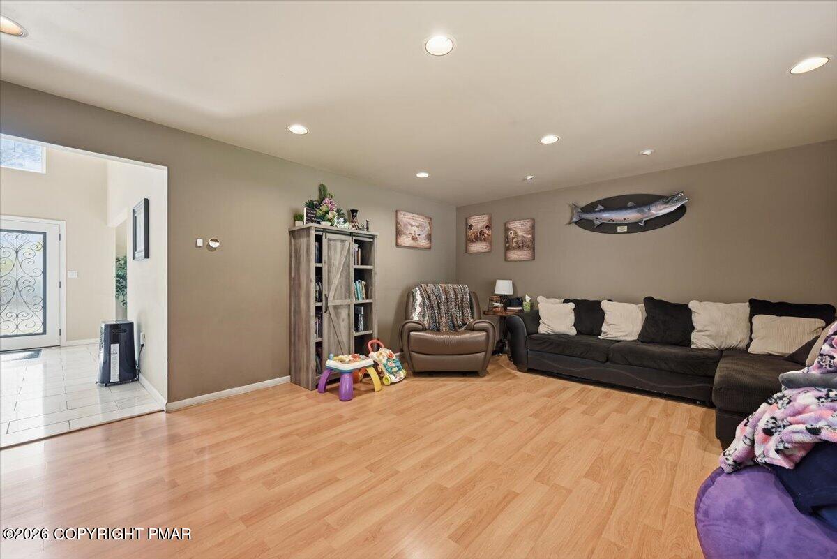 125 Estate Drive Property Photo 19