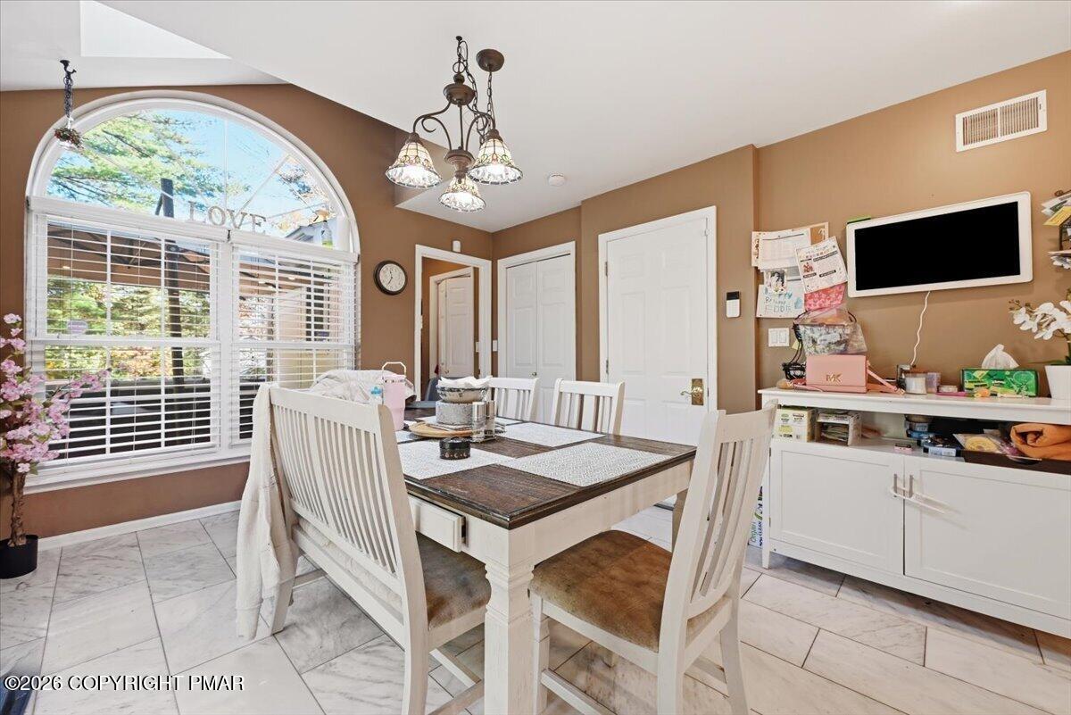 125 Estate Drive Property Photo 30