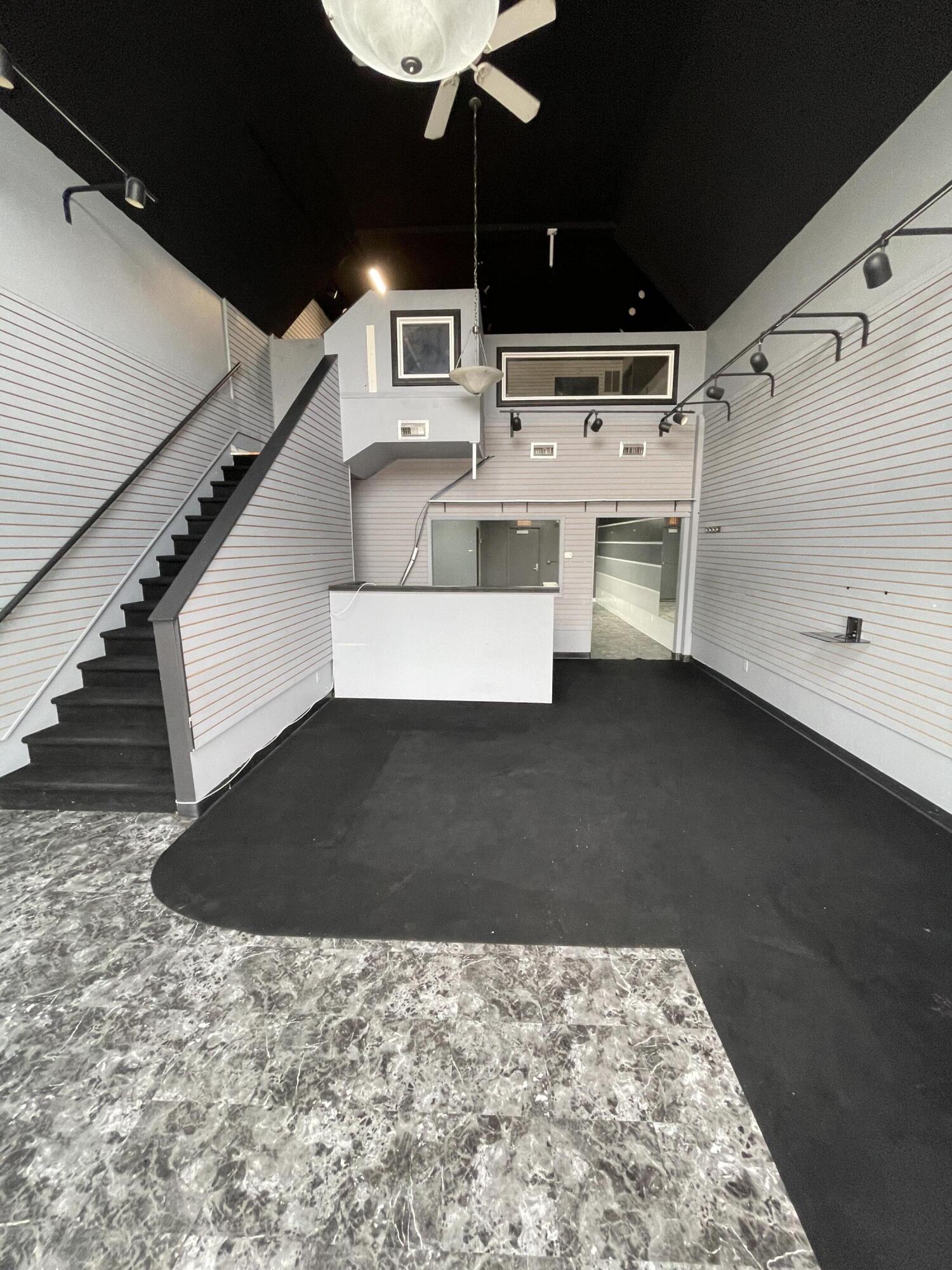 1420 9th Street E Property Photo 2