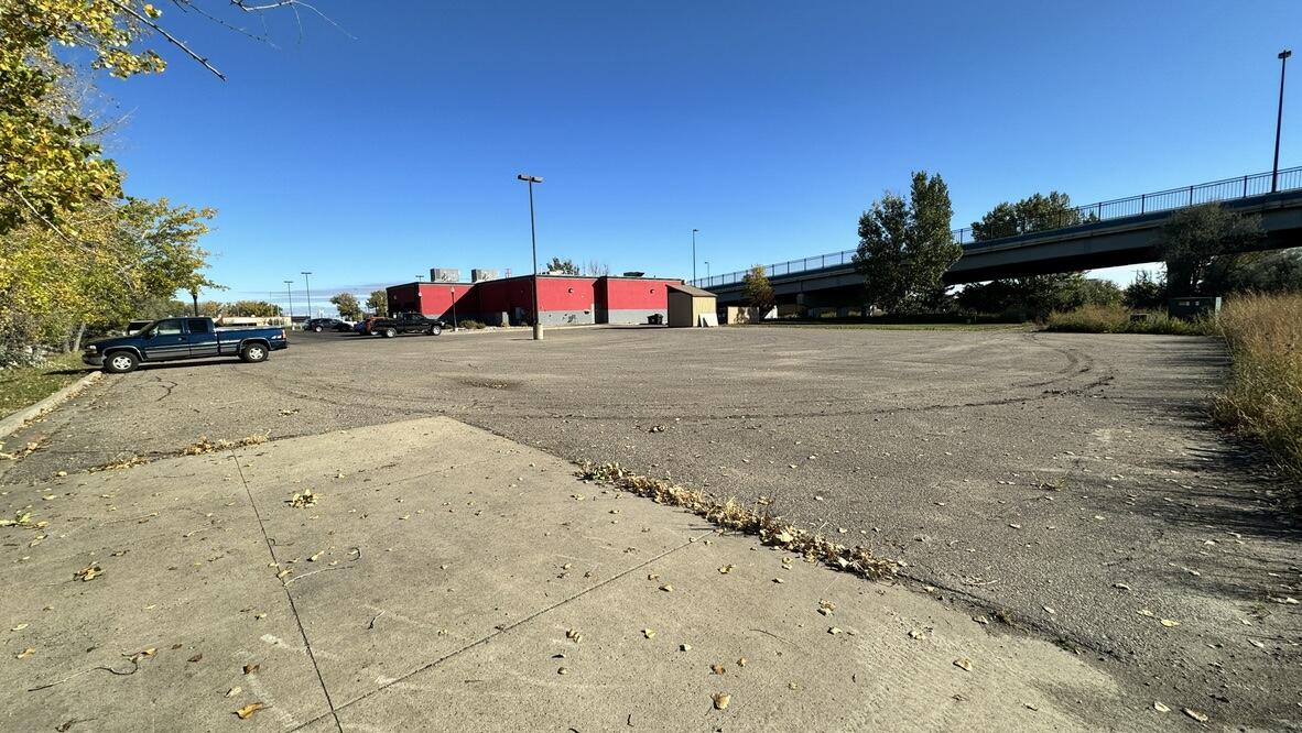 3333 Hwy 10 E Property Photo 4
