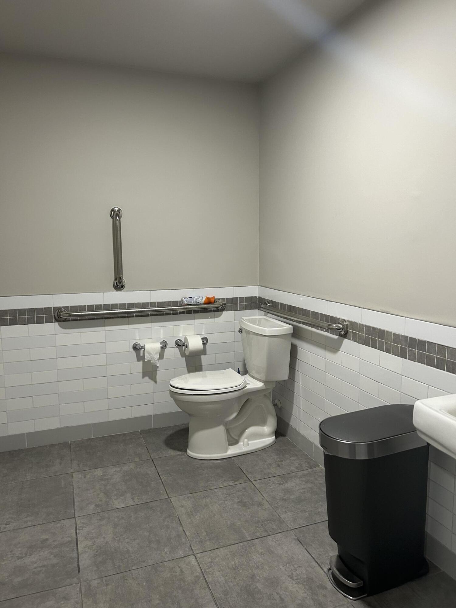 201 1st Street E Property Photo 8