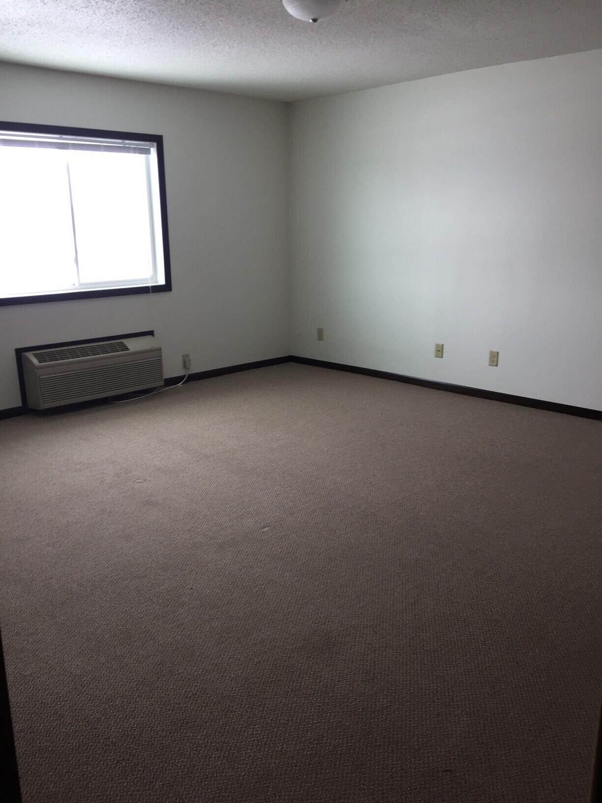 3502 Interstate Boulevard S Property Photo 6