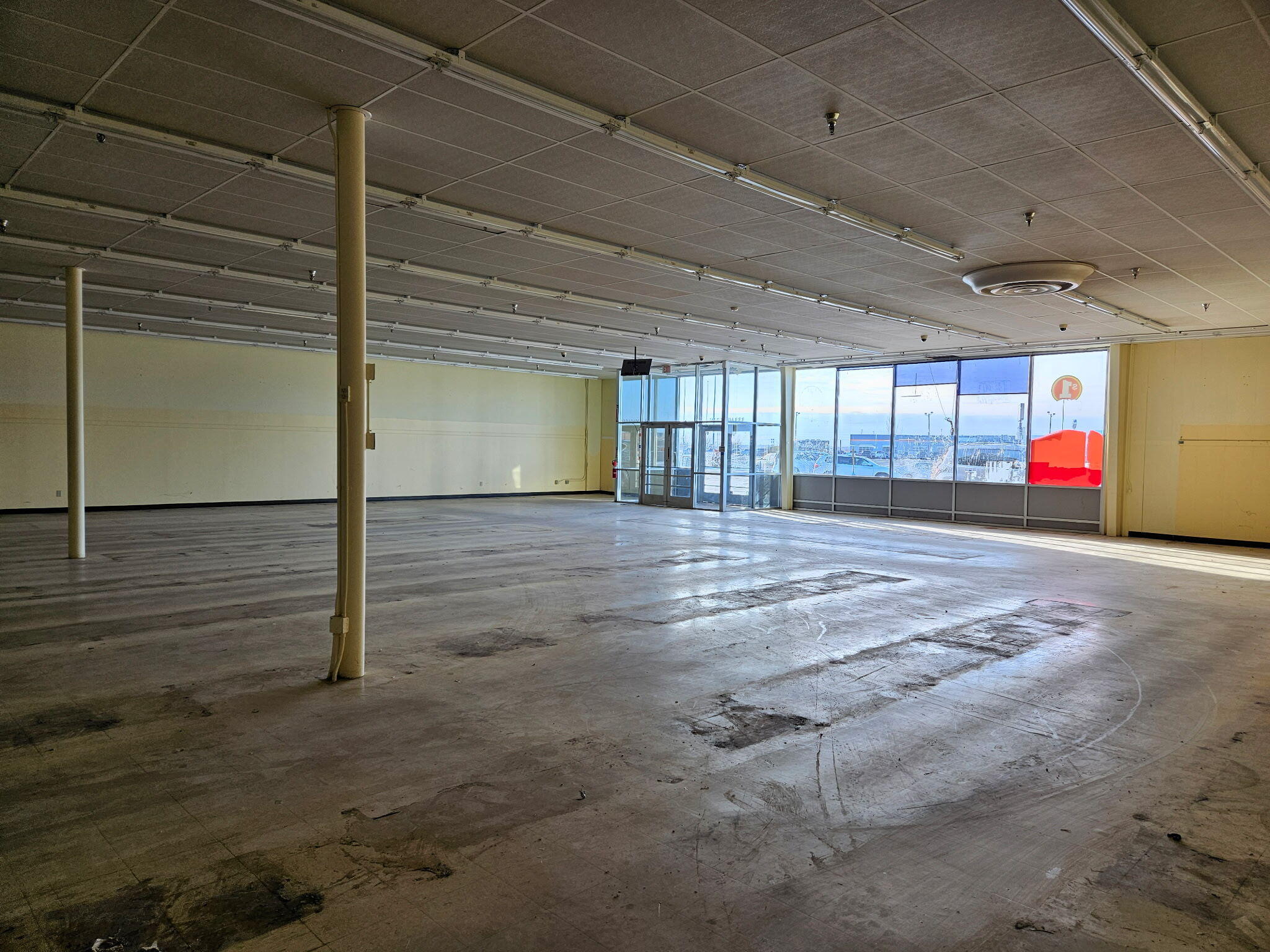 333 Us-2 Property Photo 5