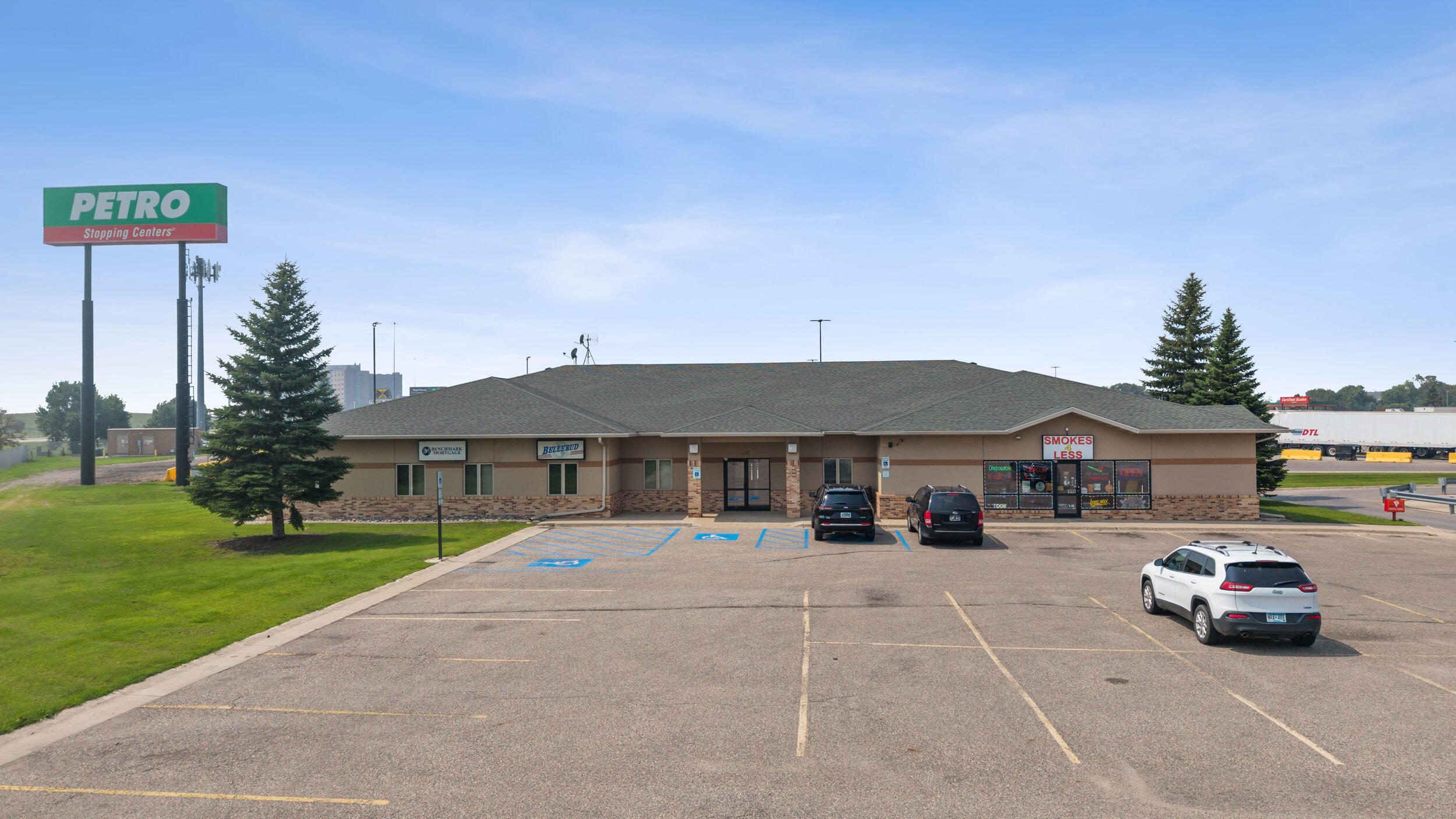 4520 19th Avenue S Property Photo 1