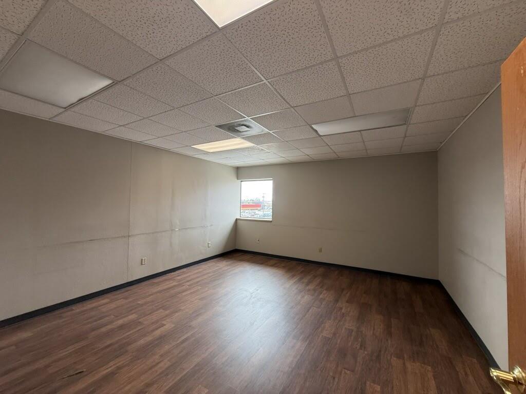115 University Drive N Property Photo 12