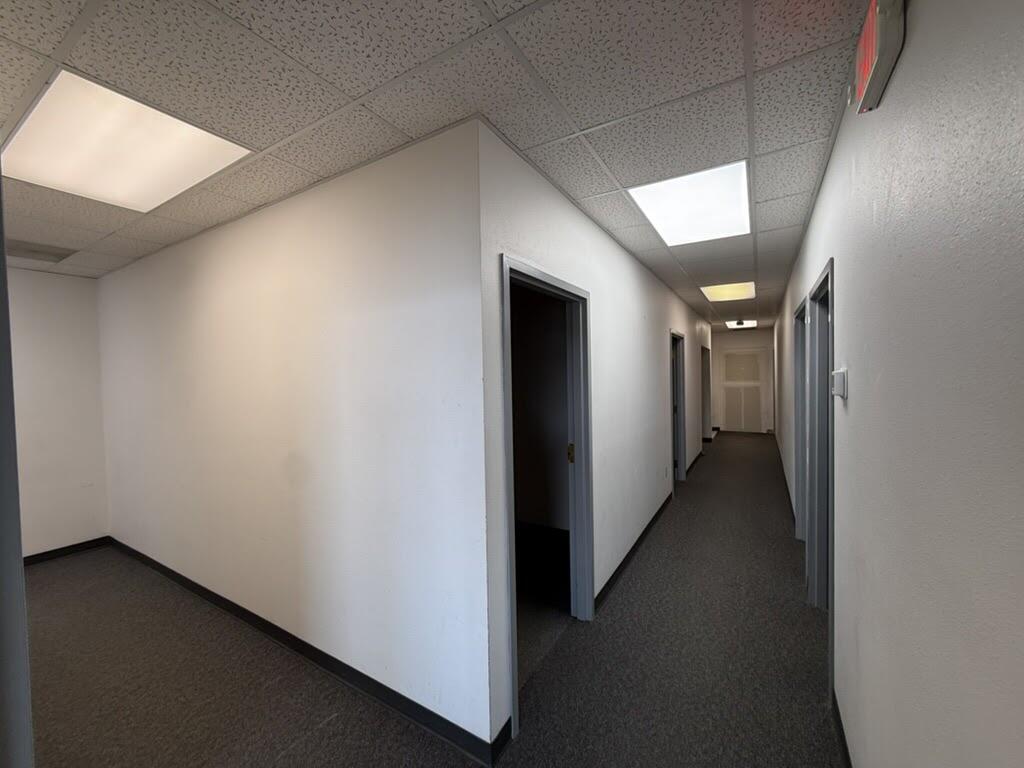 115 University Drive N Property Photo 15
