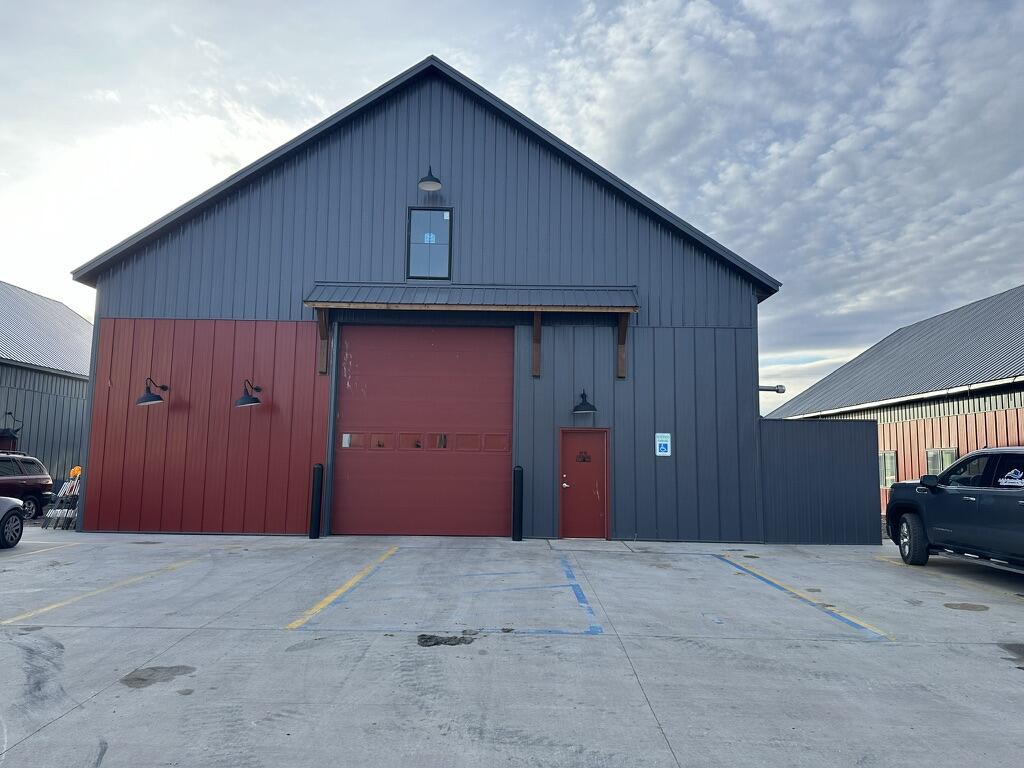 9775 Industrial Drive Property Photo 1
