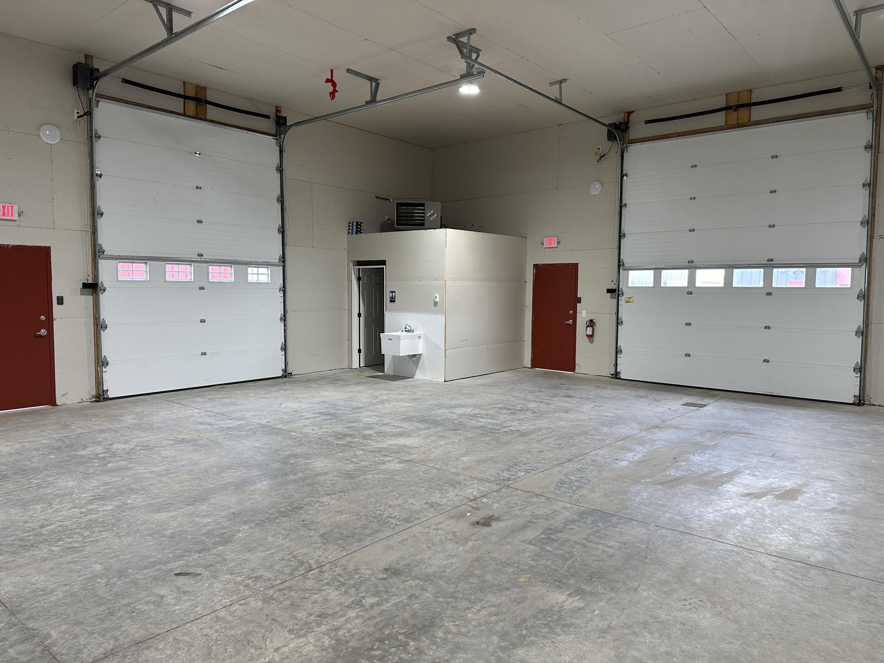9775 Industrial Drive Property Photo 4