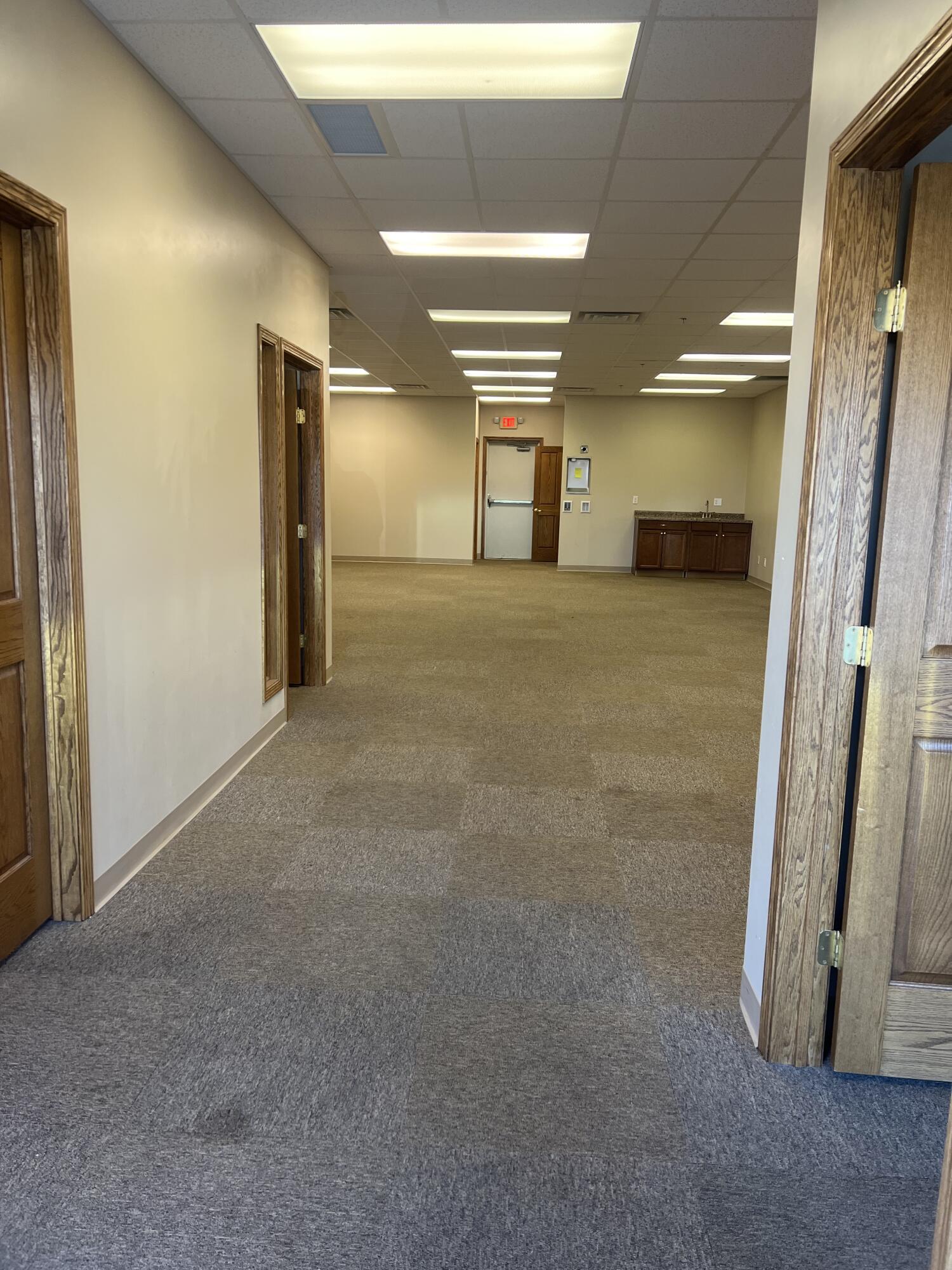 1613 Main Ave E Suite 2 Avenue E Property Photo 2