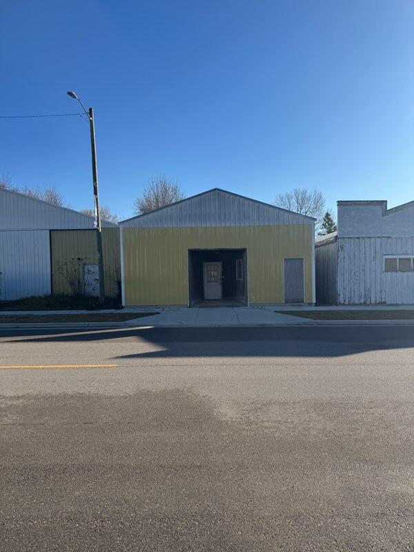 1201 1st Street Property Photo 3