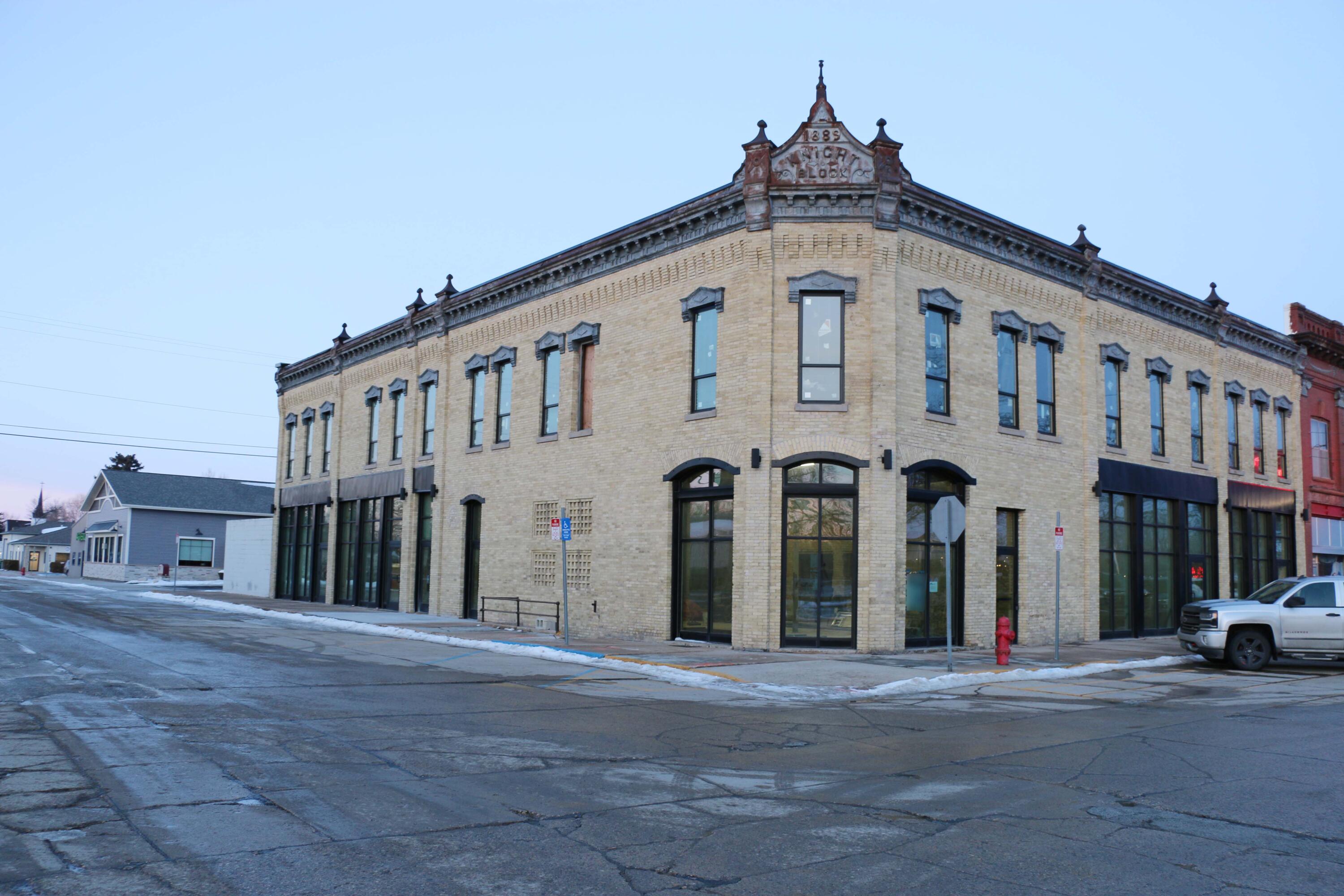 610 Front Street Property Photo 1