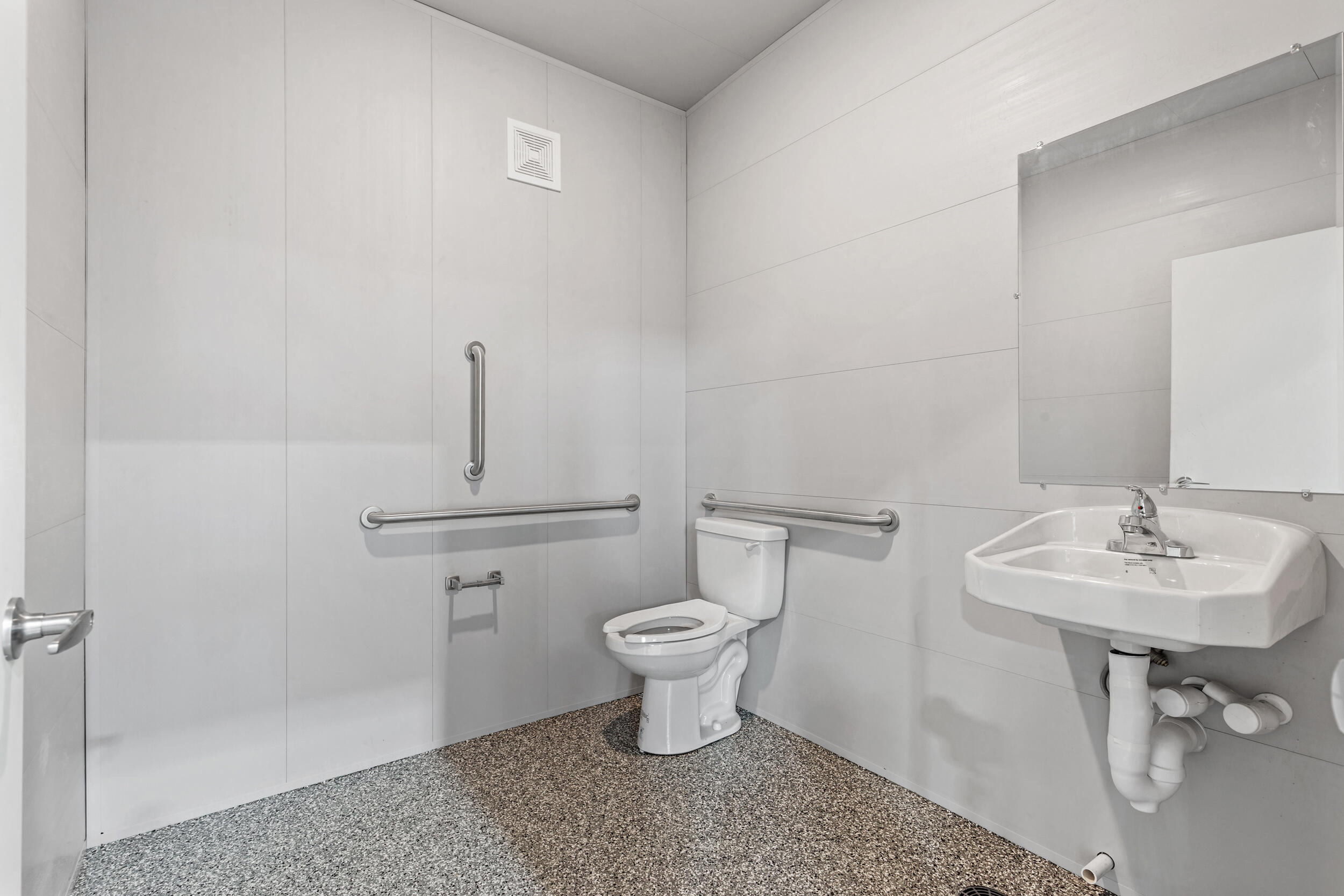 9823 Industrial Drive Property Photo 3