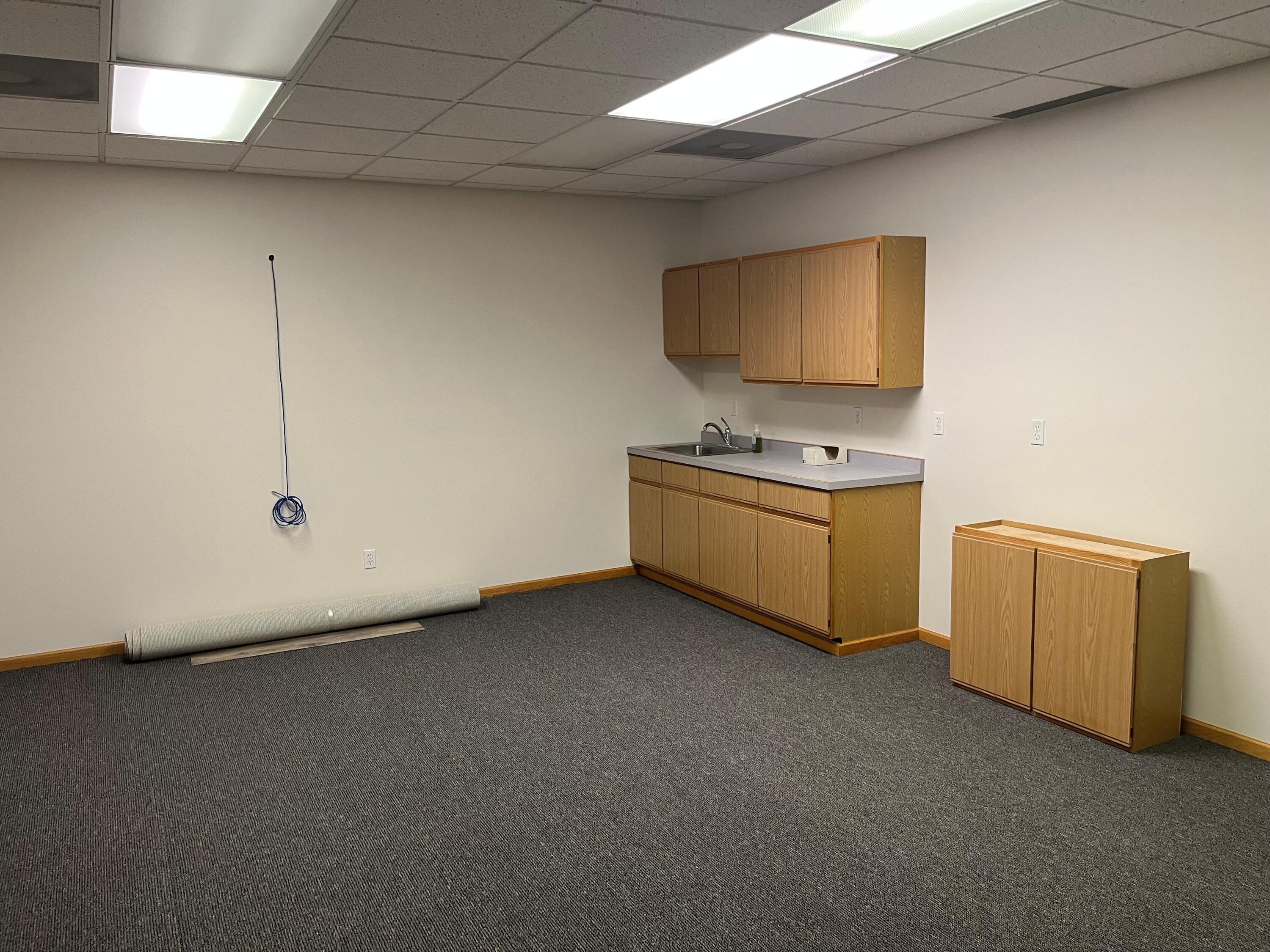 1675 Center Avenue W Property Photo 4