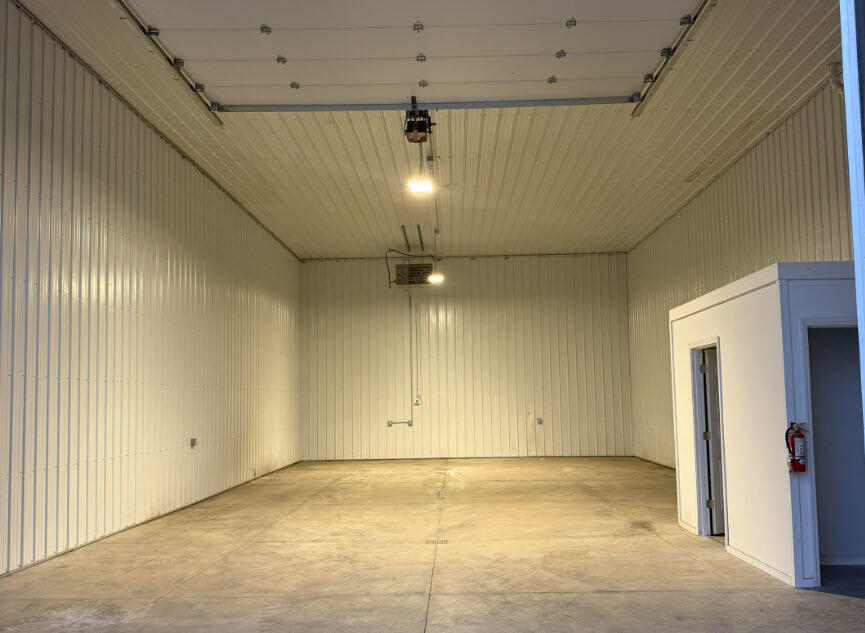 700 College Street Property Photo 6