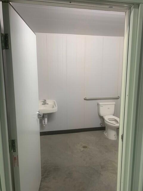 421 29th Court Nw Property Photo 13