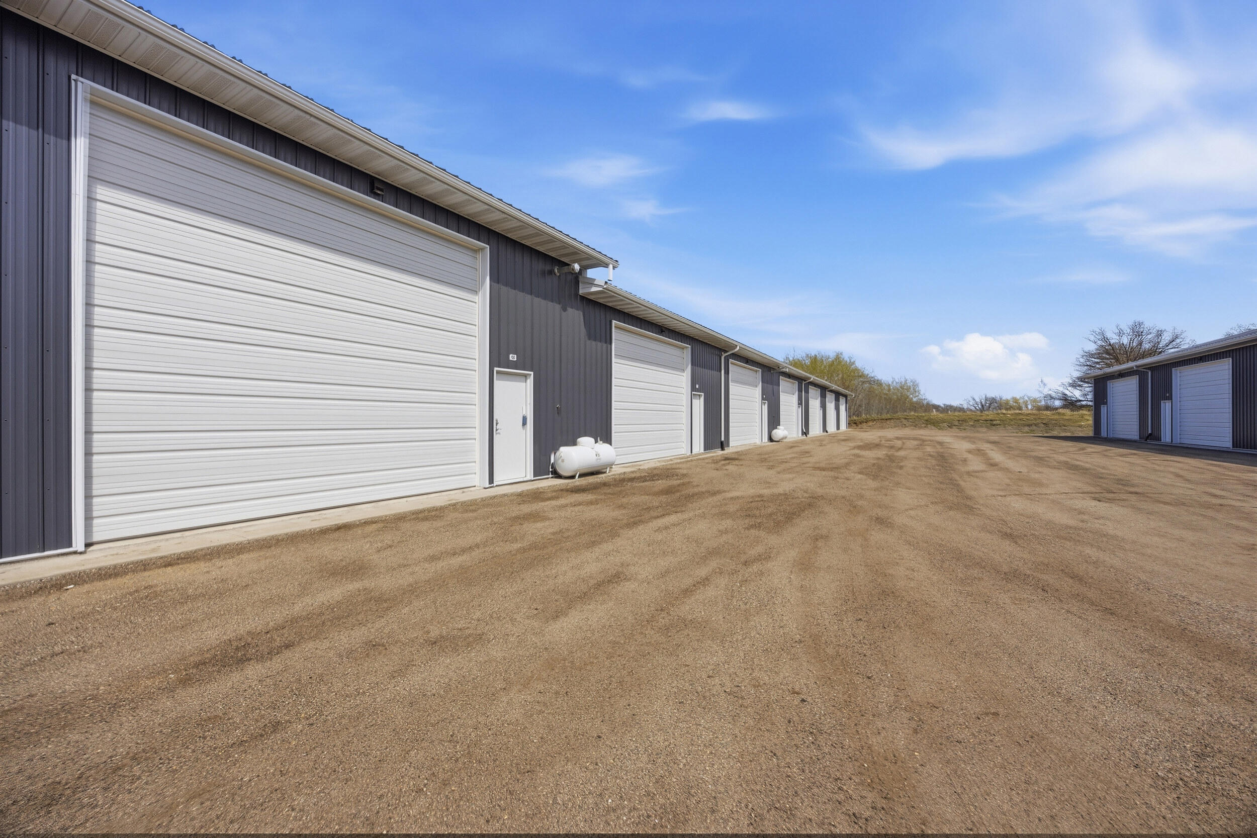 48714 County Highway 17 Property Photo 9