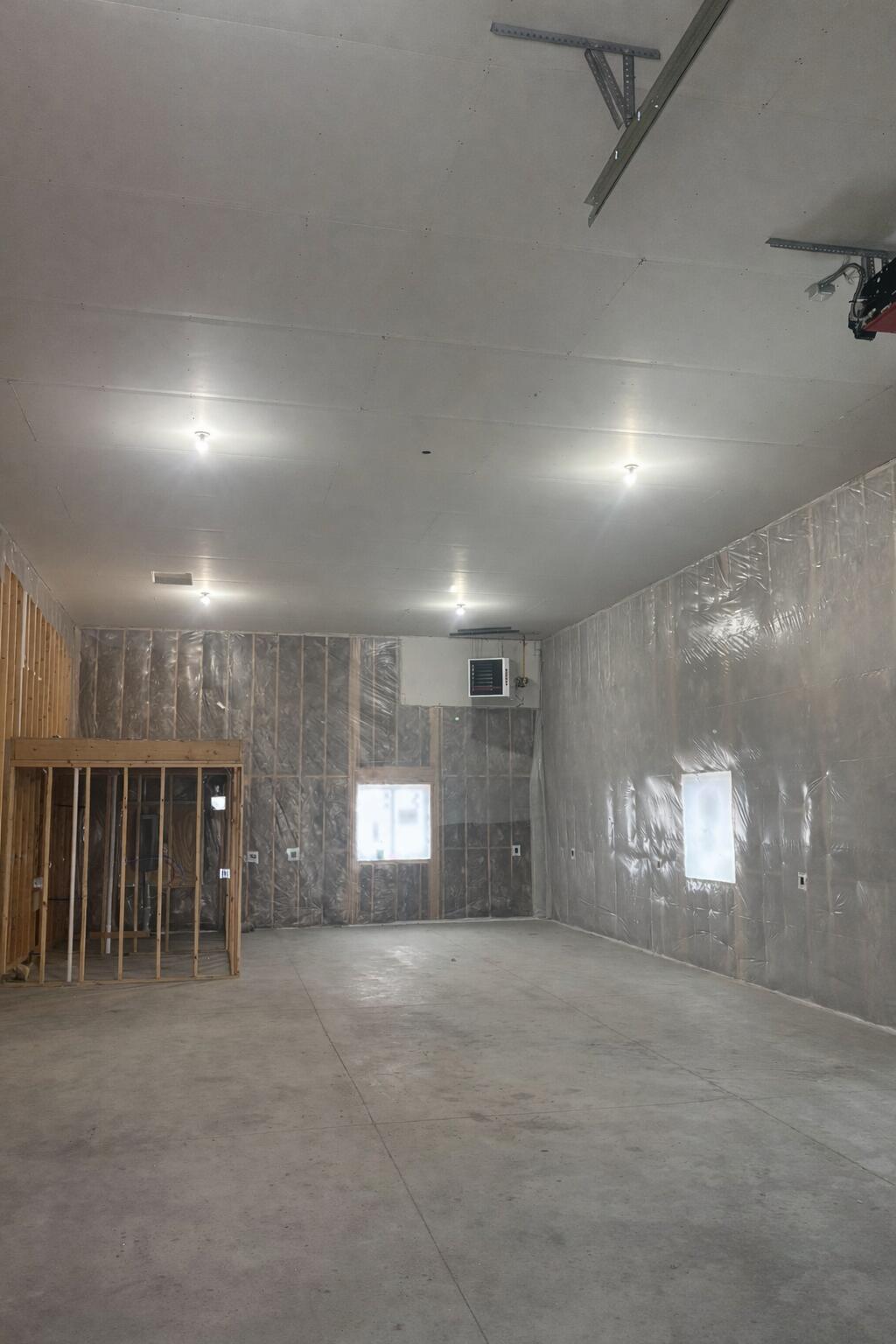 1004 5th Street E Property Photo 6