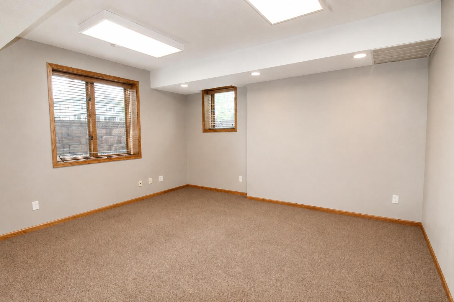 1123 5th Avenue S Property Photo 5