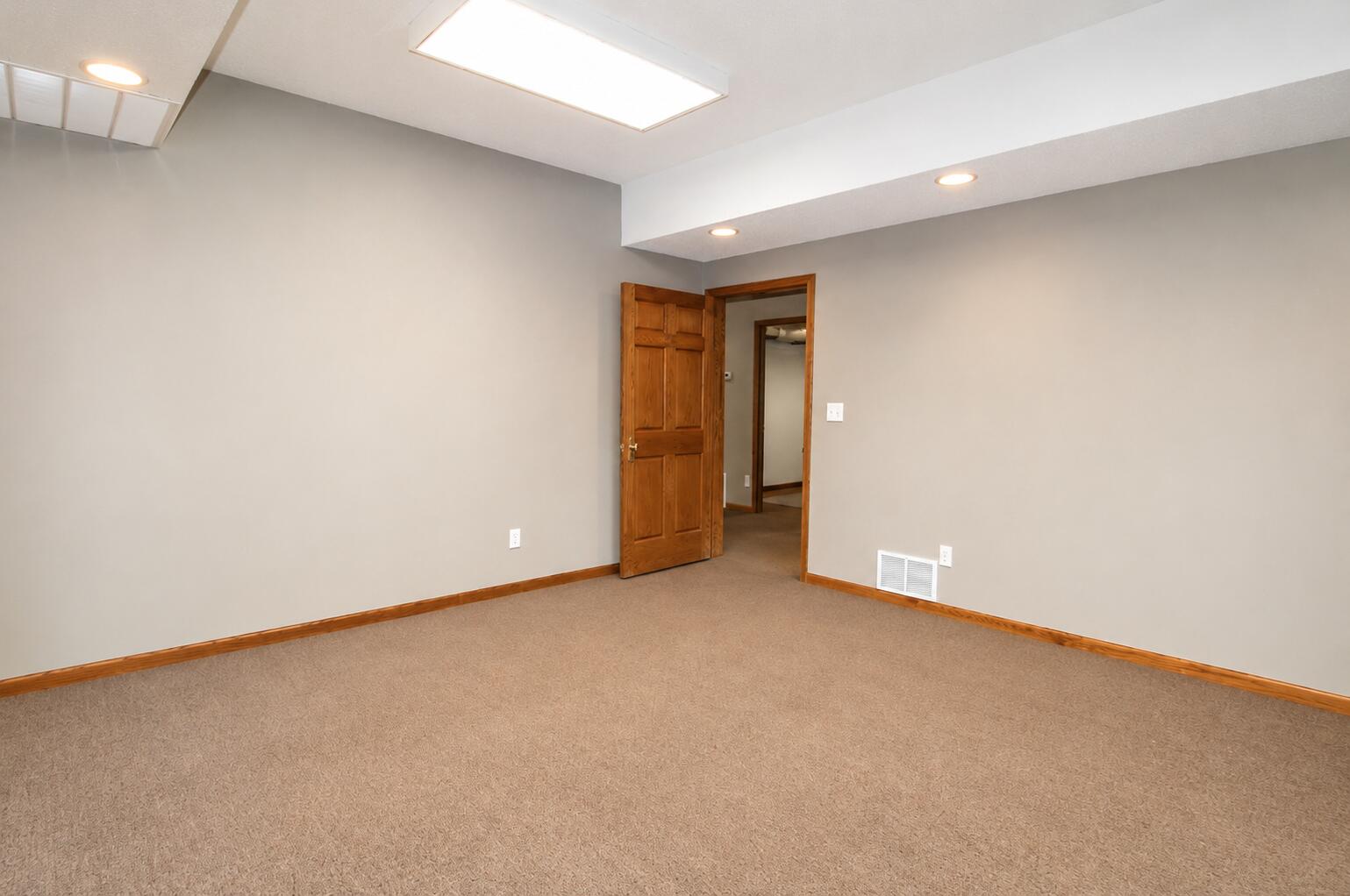 1123 5th Avenue S Property Photo 11