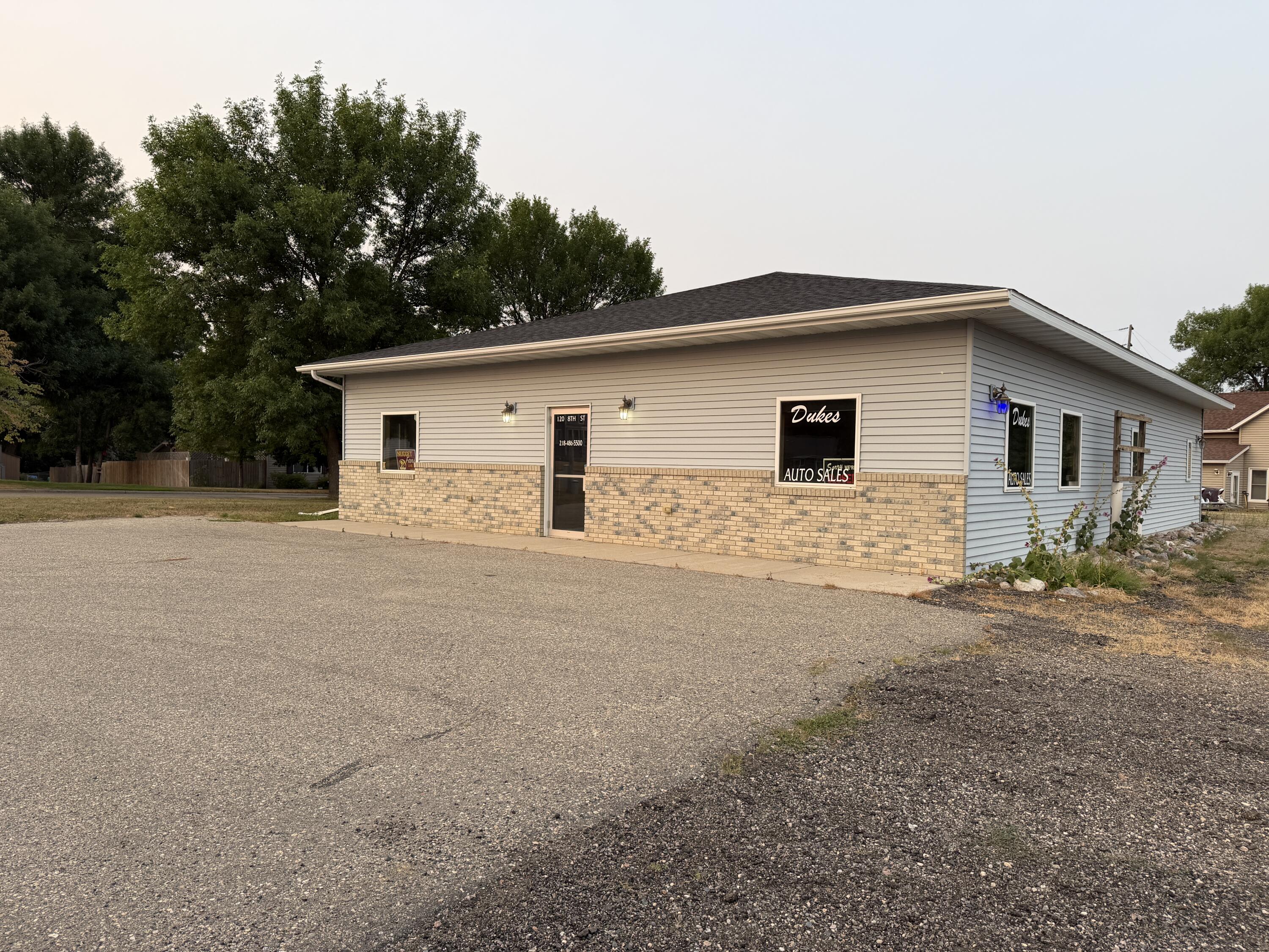 120 8th Street Property Photo 1