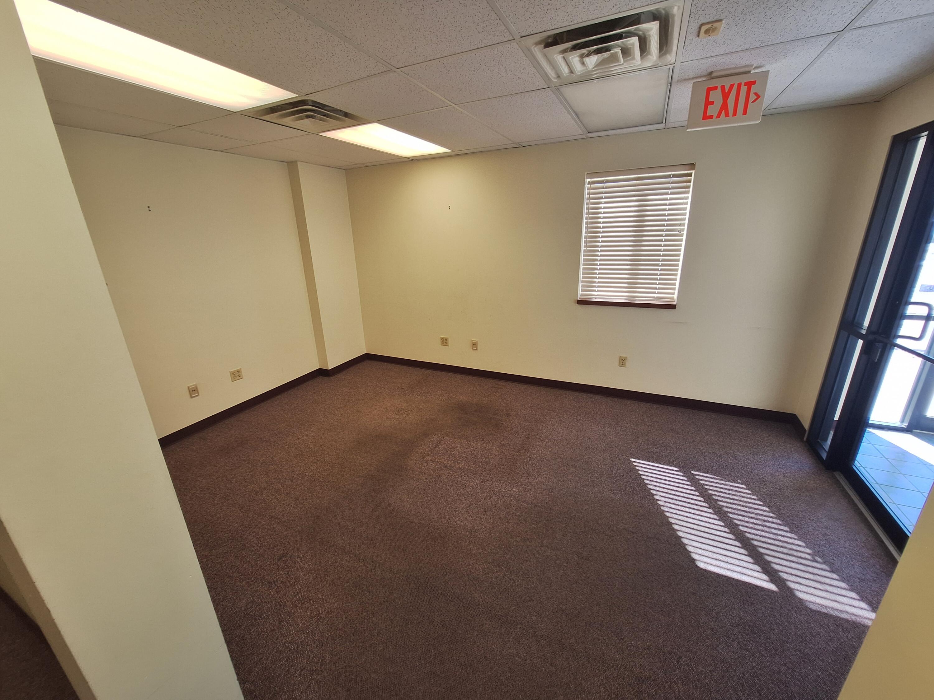 909 34th Street N Property Photo 24