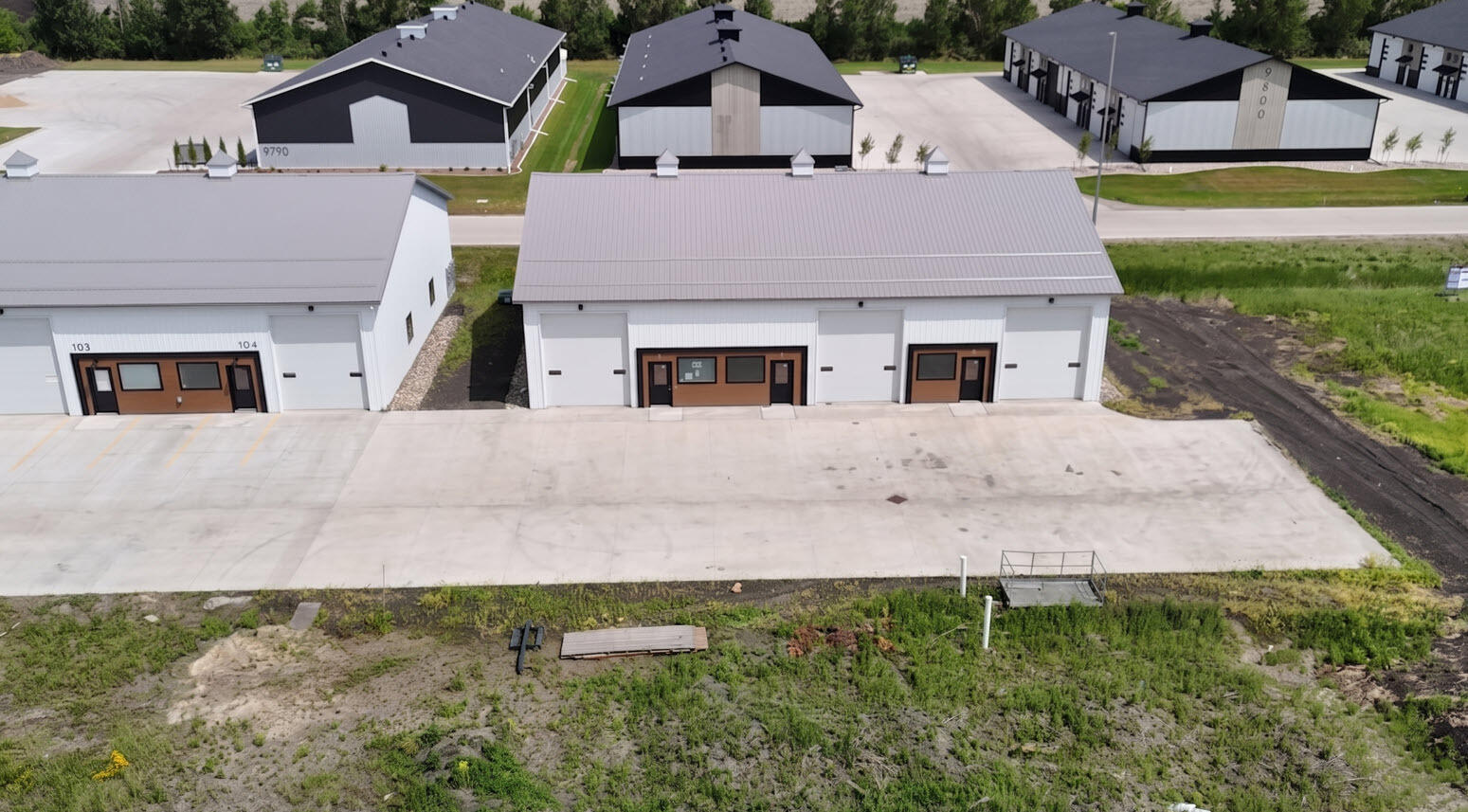 1004 5th Street E Property Photo 2